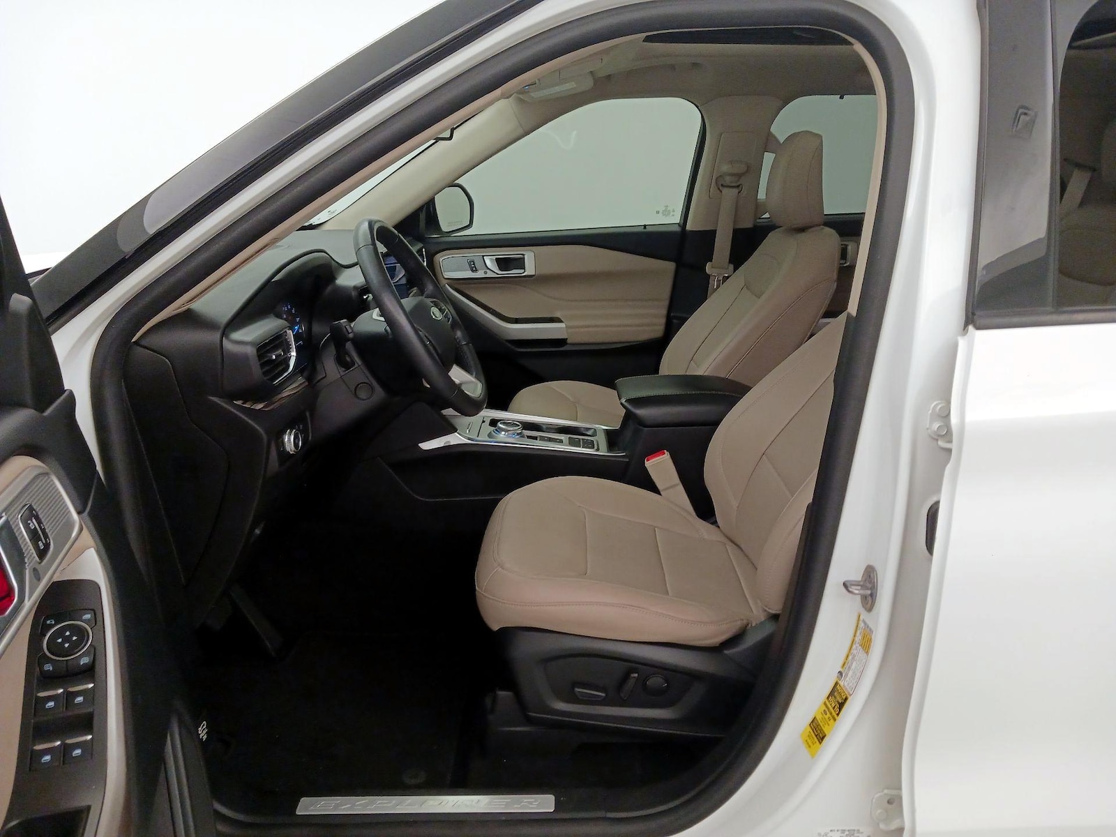 2023 Ford Explorer Limited - Photo 12