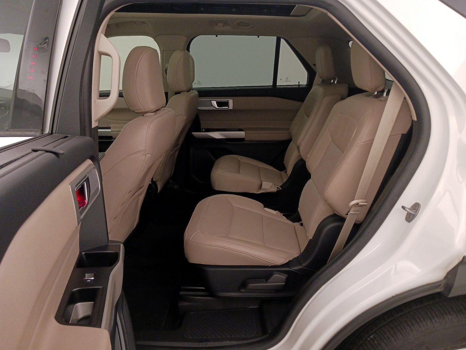 2023 Ford Explorer Limited - Photo 22