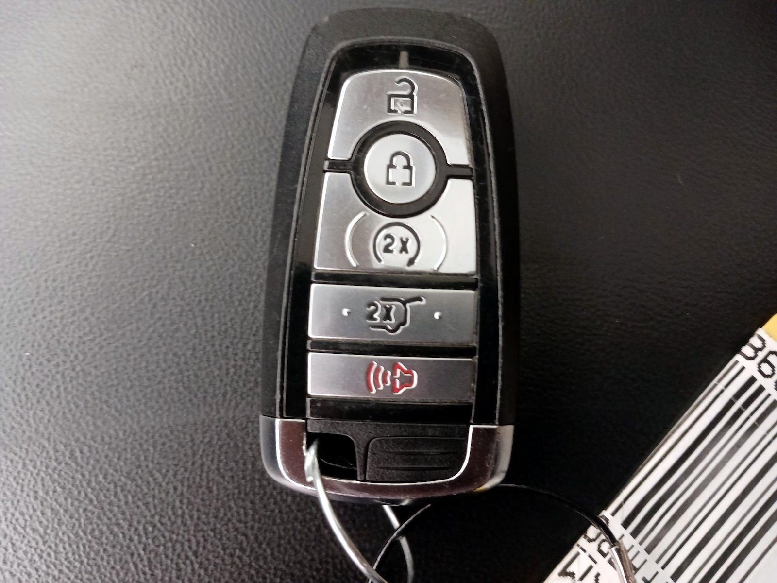 2023 Ford Explorer Limited - Photo 27