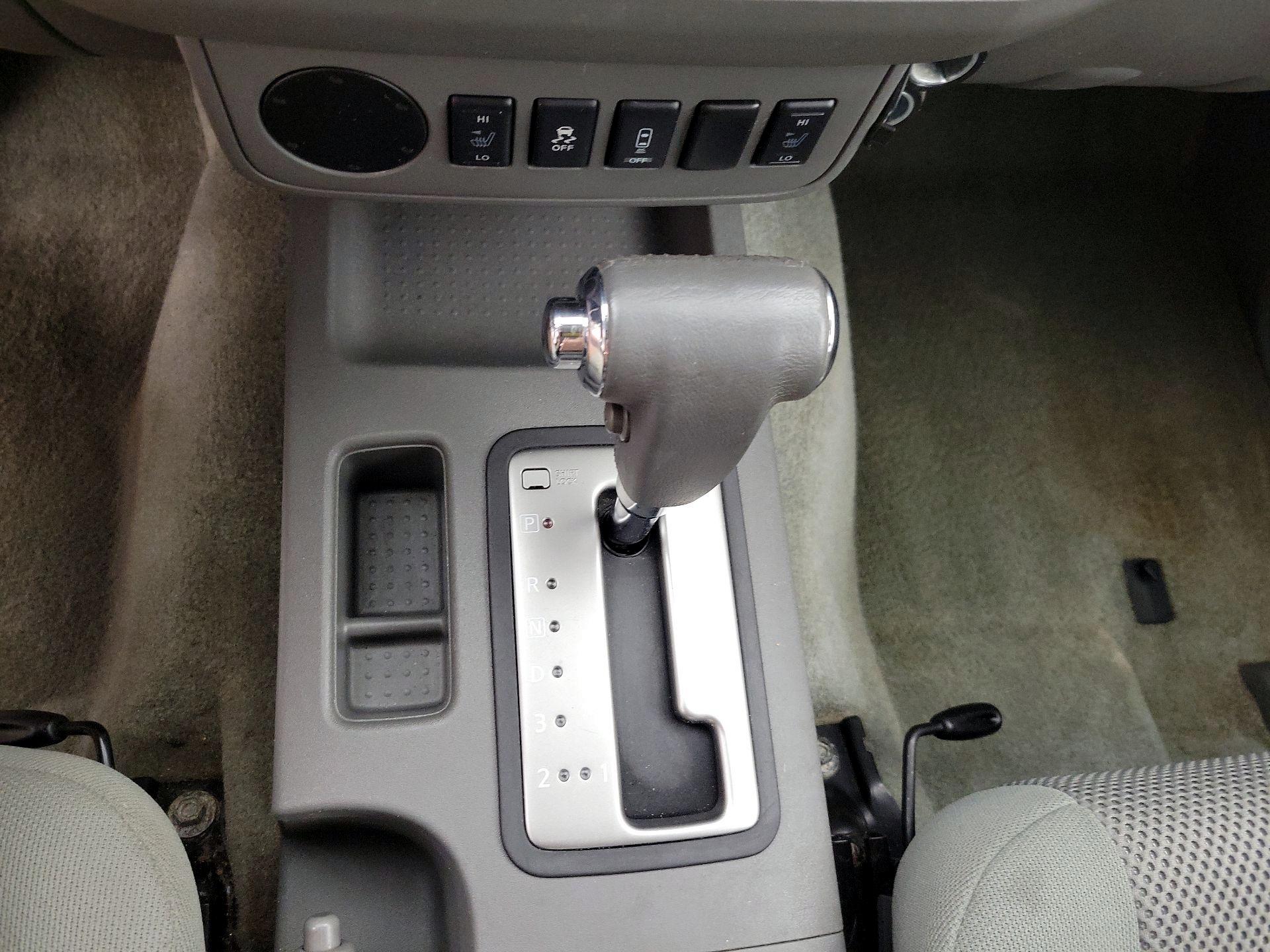 Thumbnail: 2016 Nissan Frontier - 17
