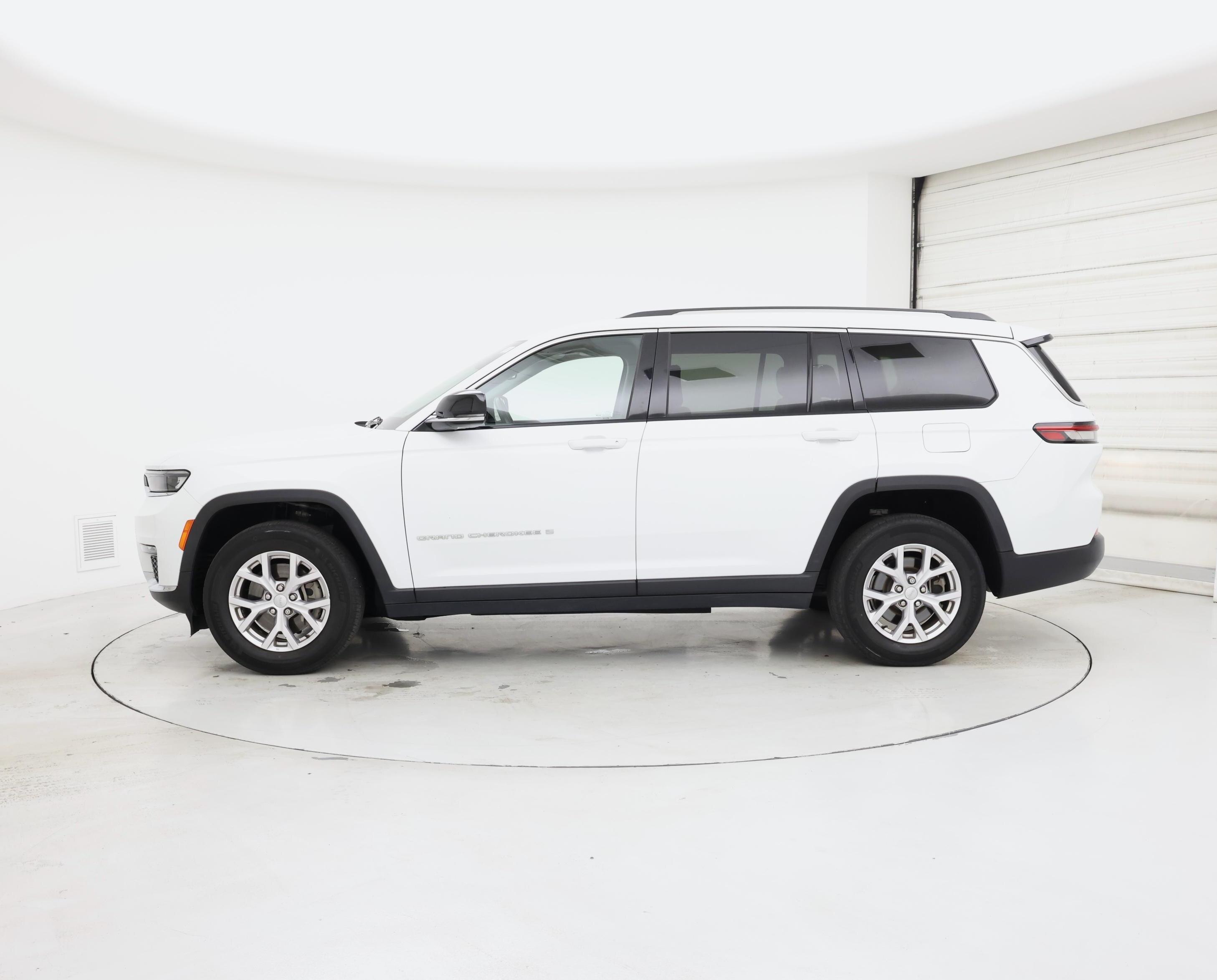 Thumbnail: 2021 Jeep Grand Cherokee L - 3