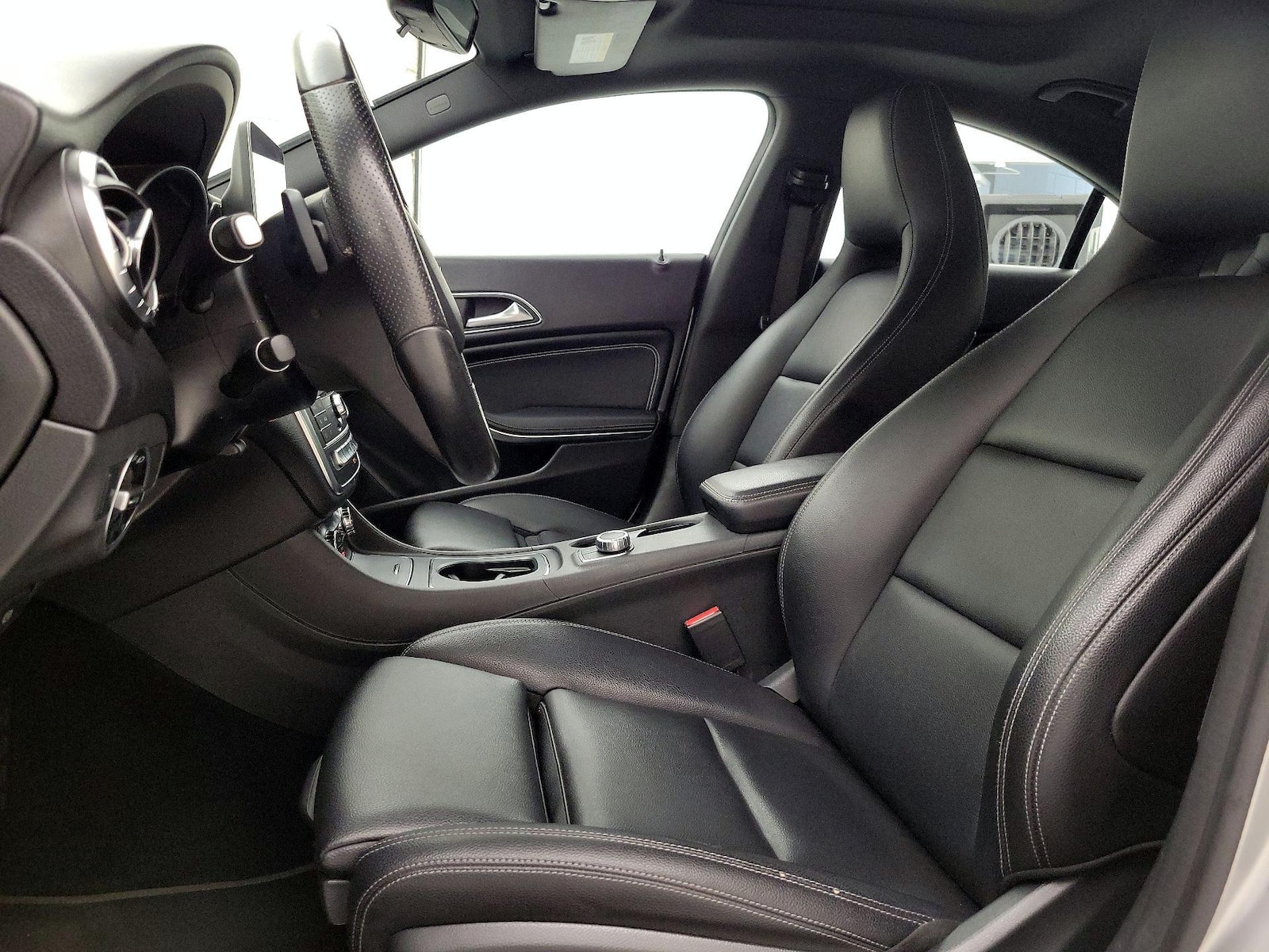 Power Seat(s) & Side Airbags