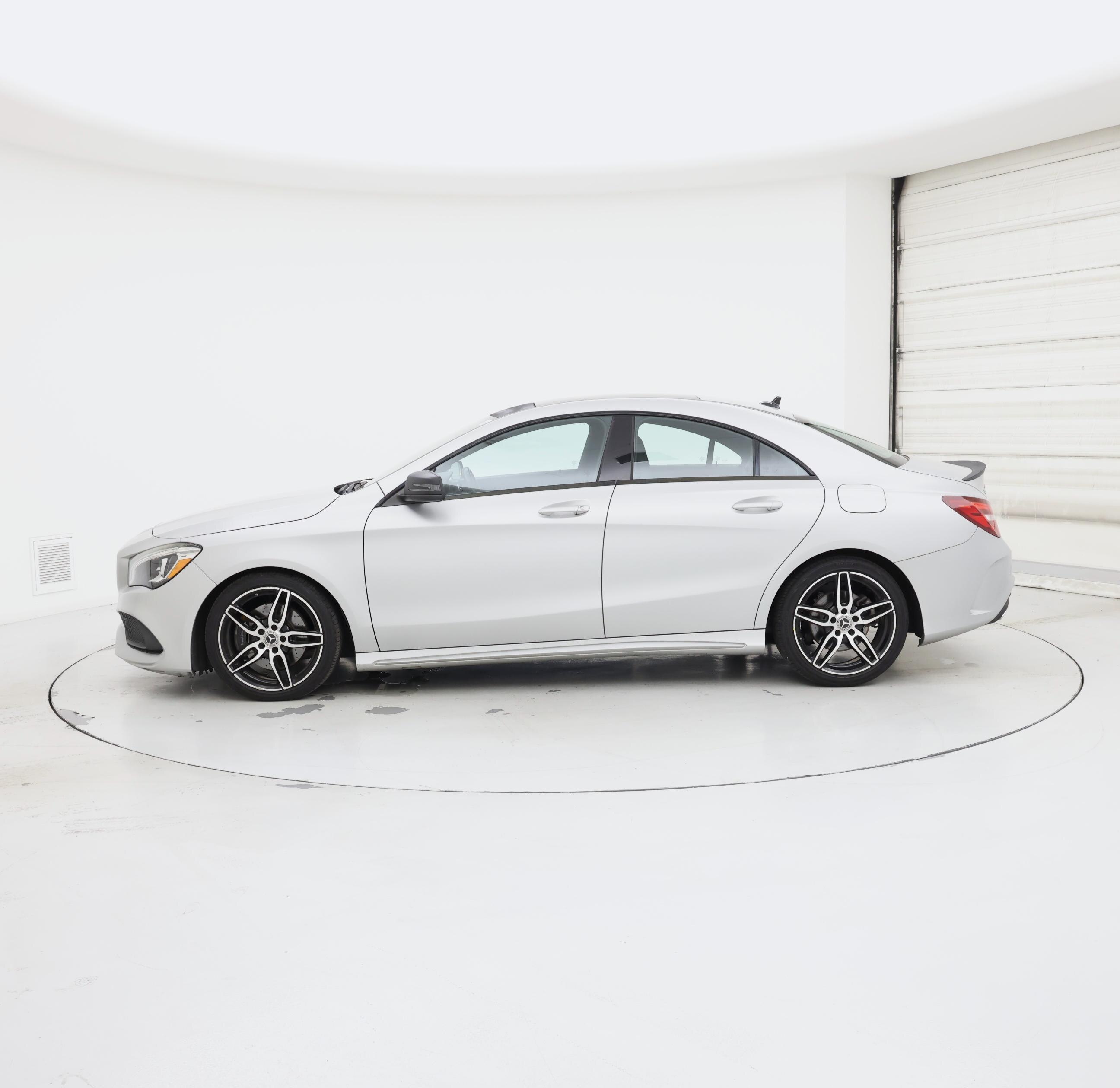 Thumbnail: 2018 Mercedes-Benz CLA - 3