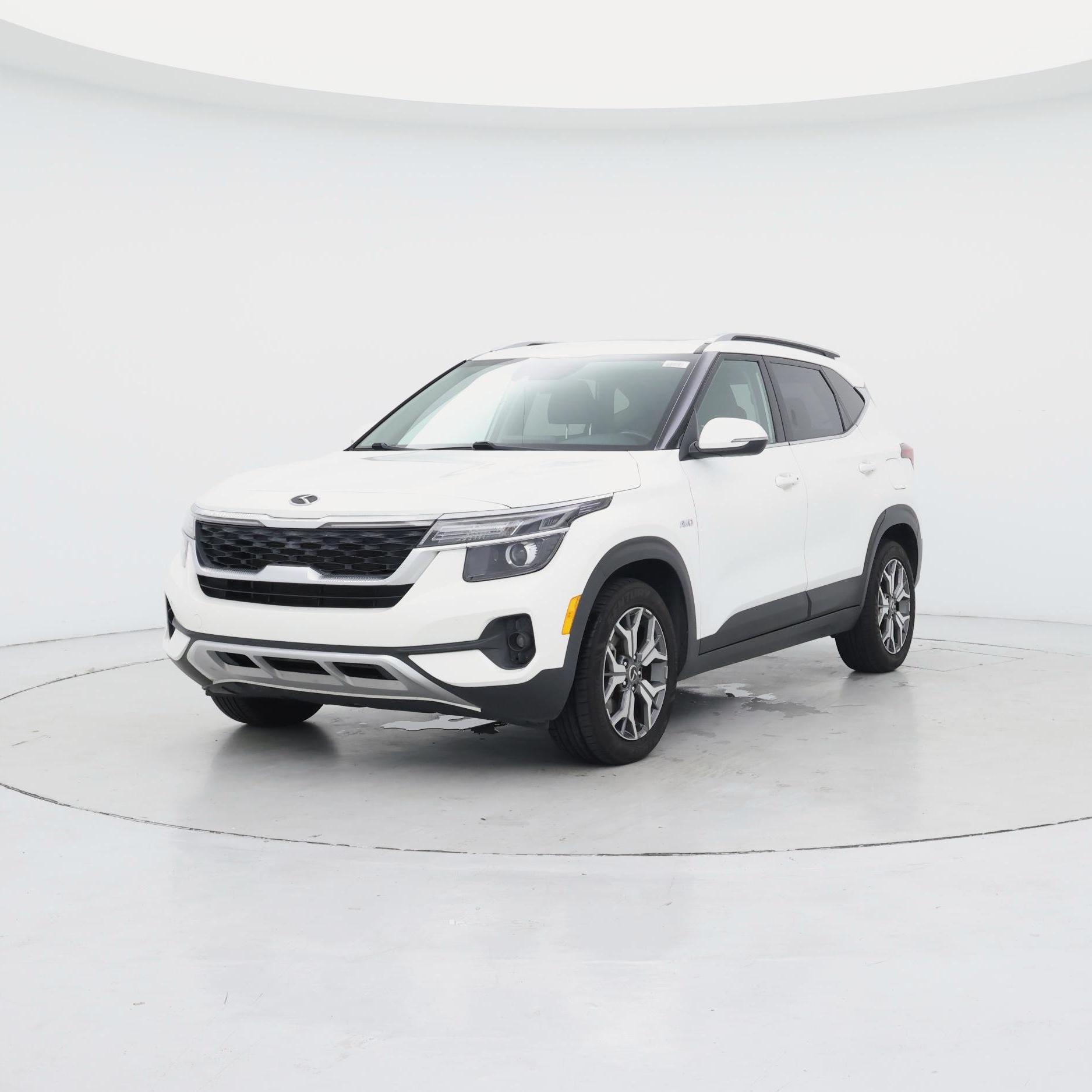Thumbnail: 2021 Kia Seltos - 4