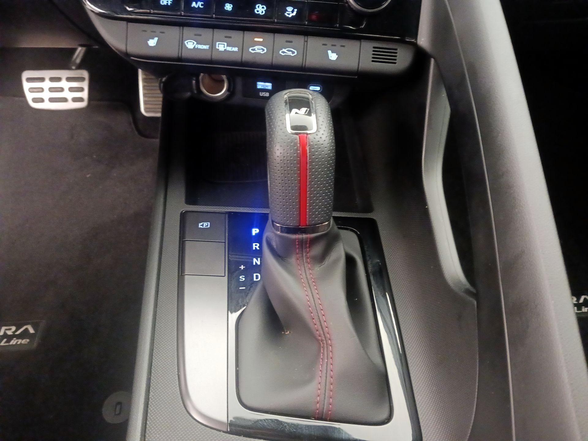 Thumbnail: 2025 Hyundai Elantra - 18