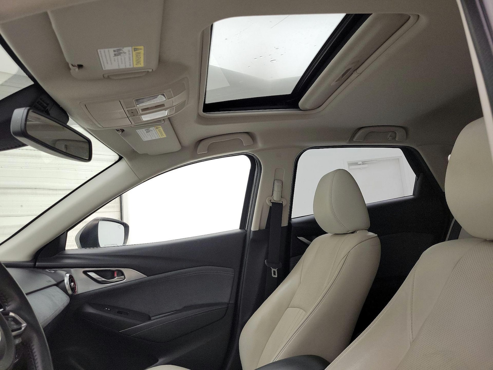 Sunroof(s) & Overhead Airbags