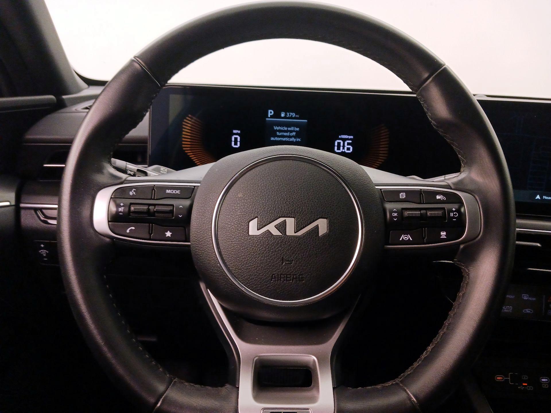 Thumbnail: 2025 Kia K5 - 10