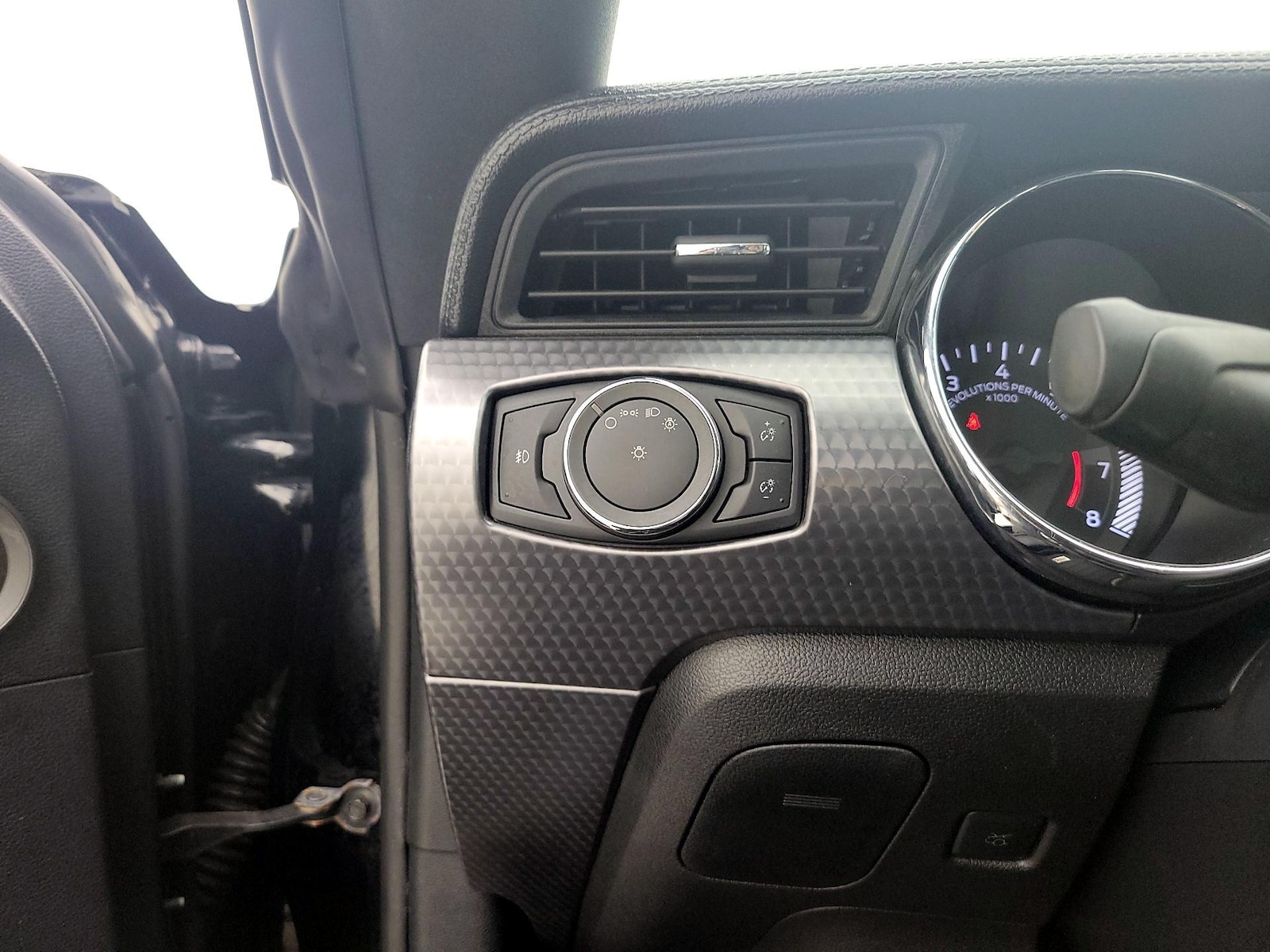 2016 Ford Mustang GT - Photo 14