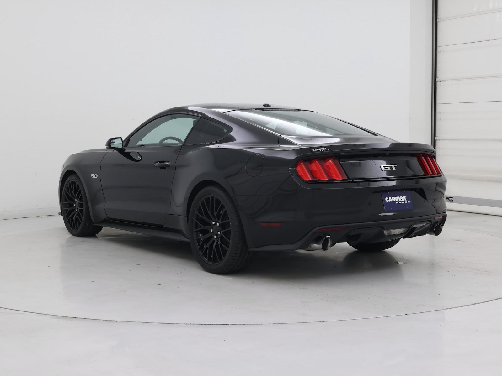 2016 Ford Mustang GT - Photo 3