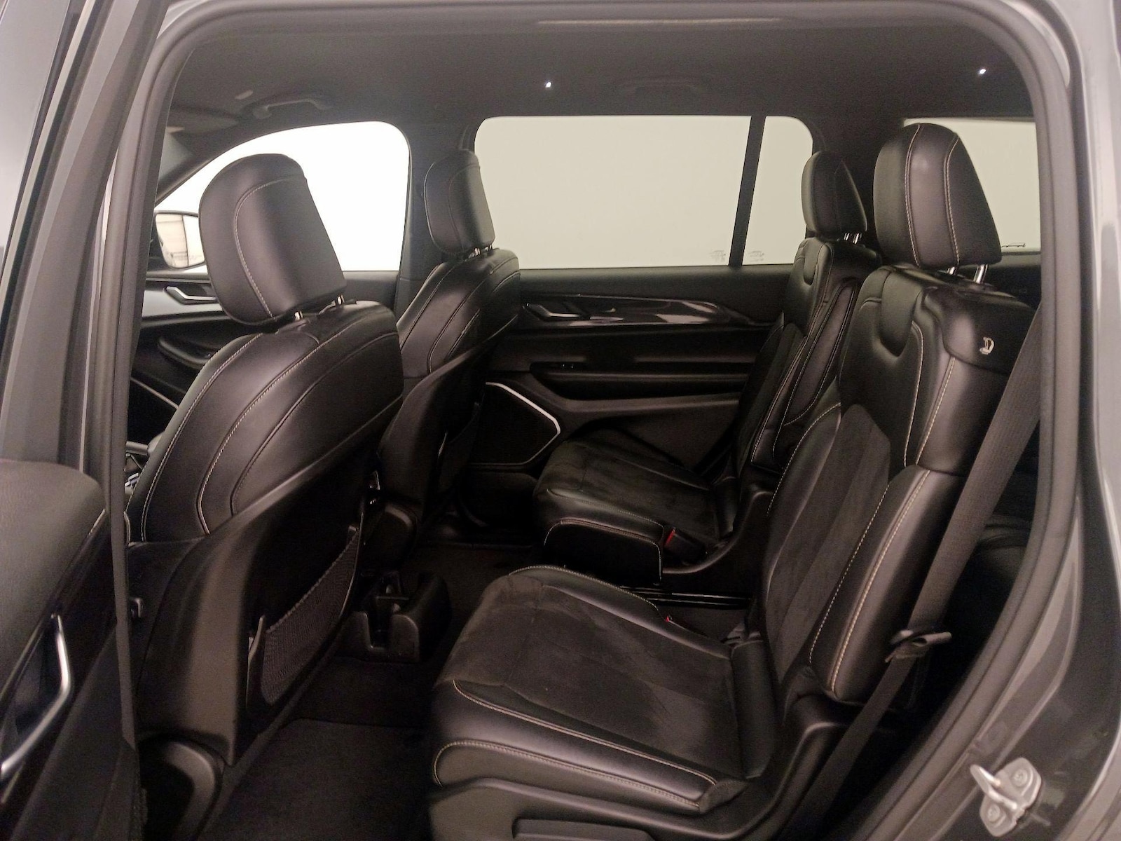 Rear Air Conditioning