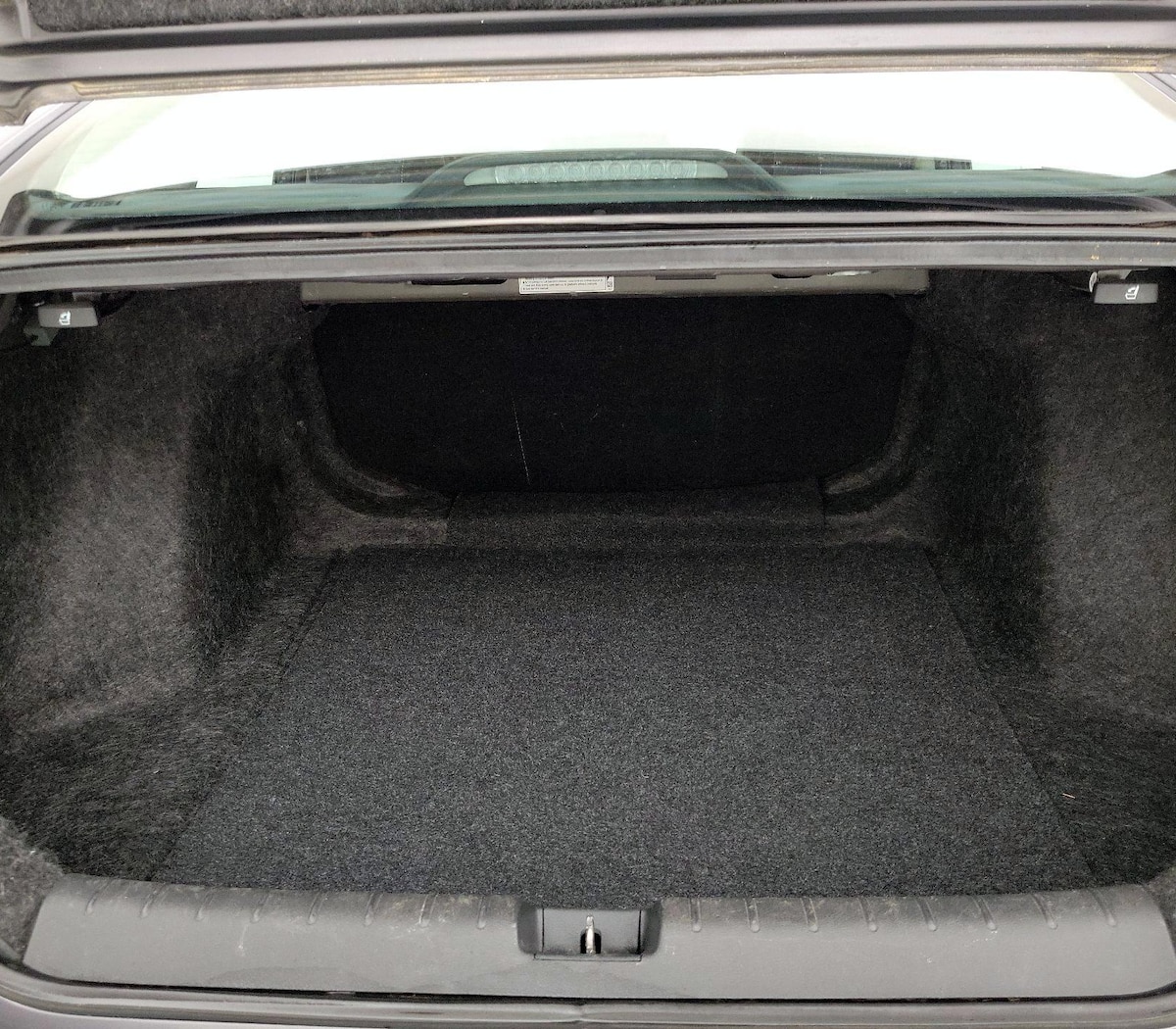 Trunk/Cargo (Seats Up)
