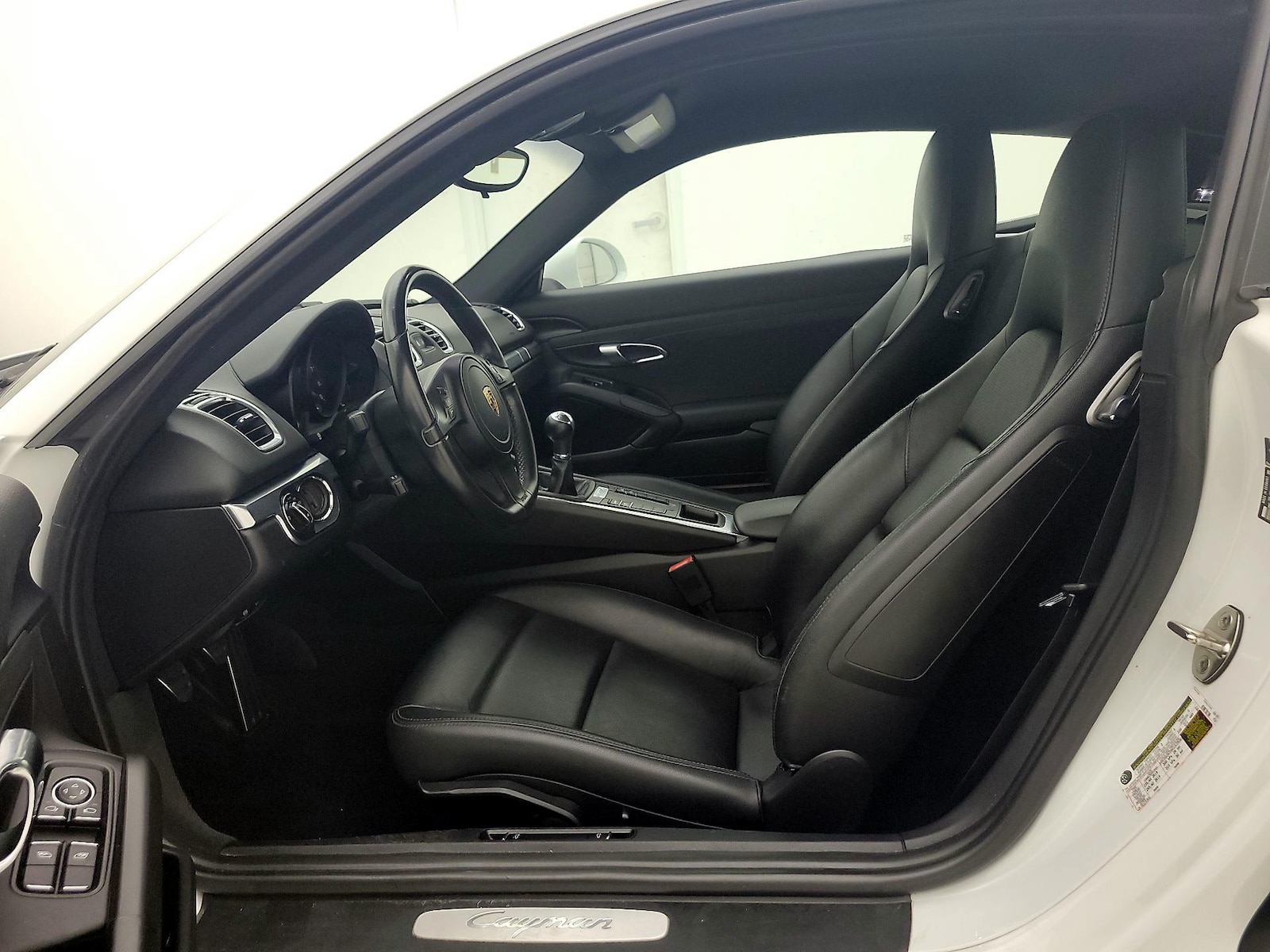 Leather Seats & Side Airbags