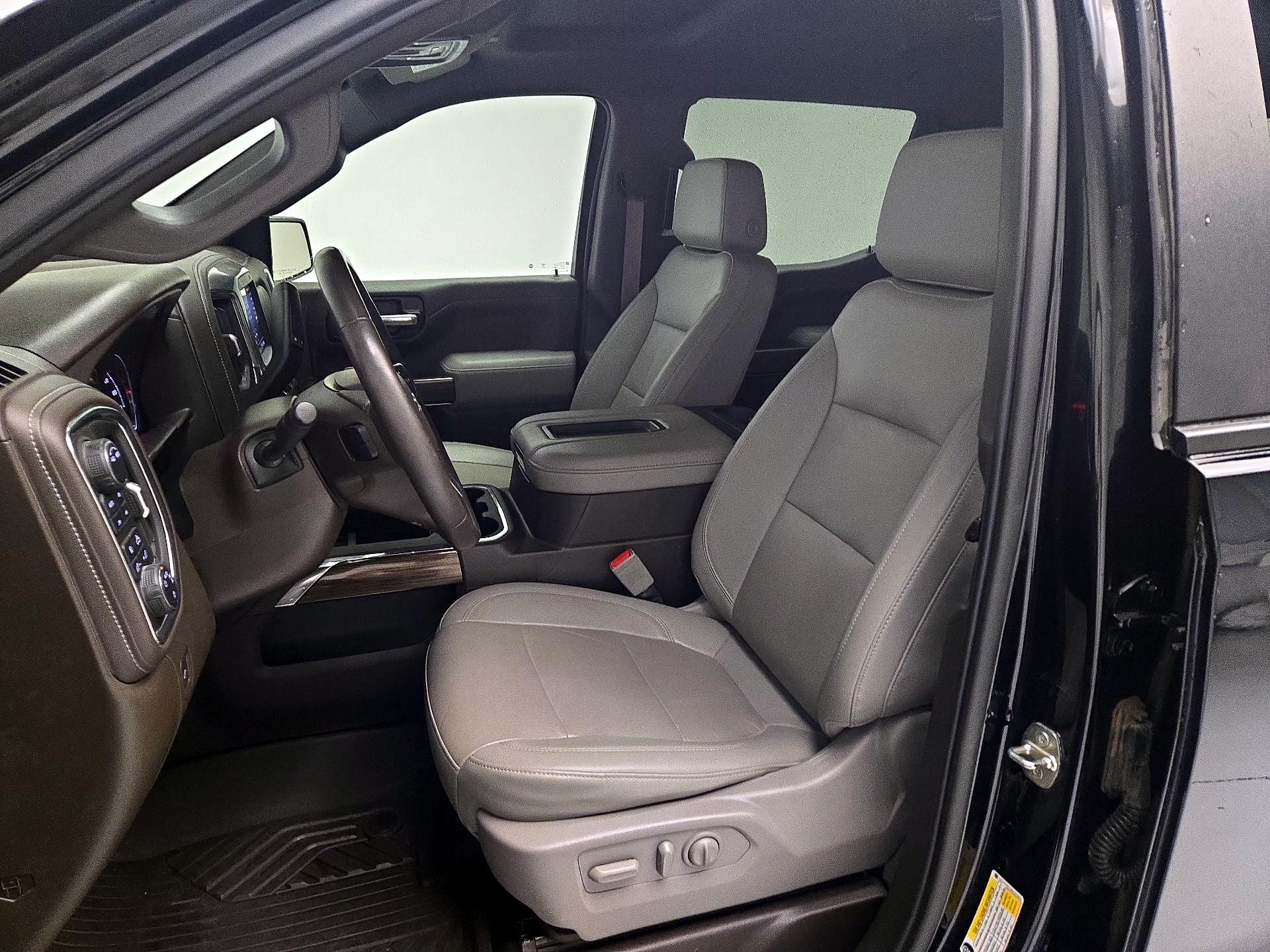 Thumbnail: 2021 Chevrolet Silverado 1500 - 11