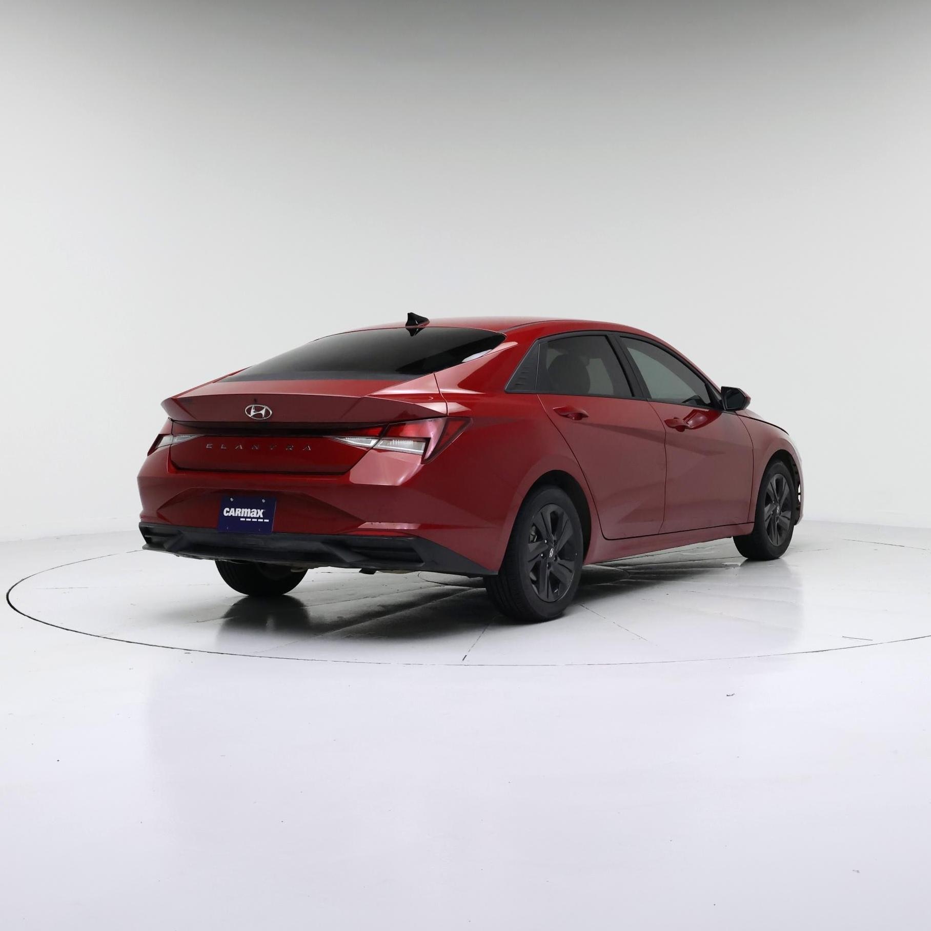 Thumbnail: 2022 Hyundai Elantra - 4