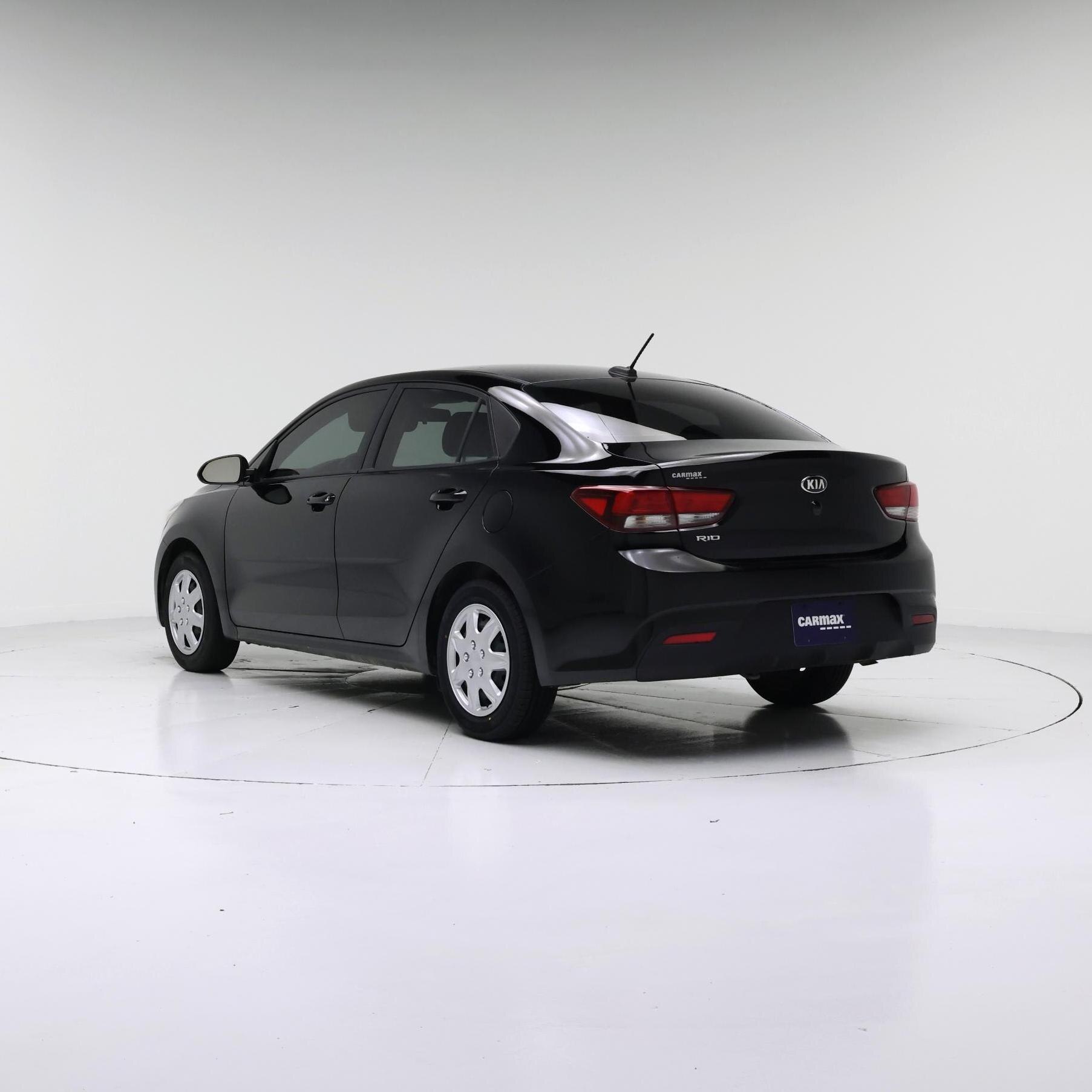 Thumbnail: 2020 Kia Rio - 2