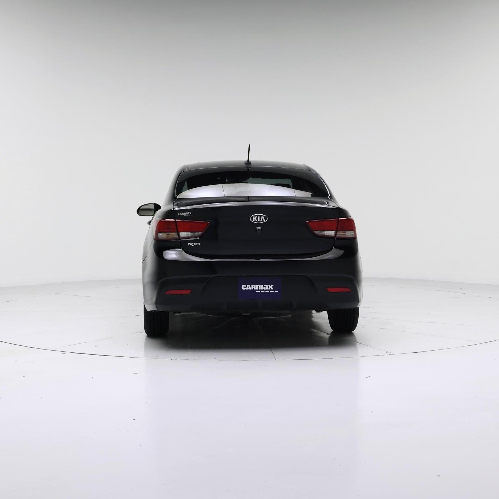 Thumbnail: 2020 Kia Rio - 6