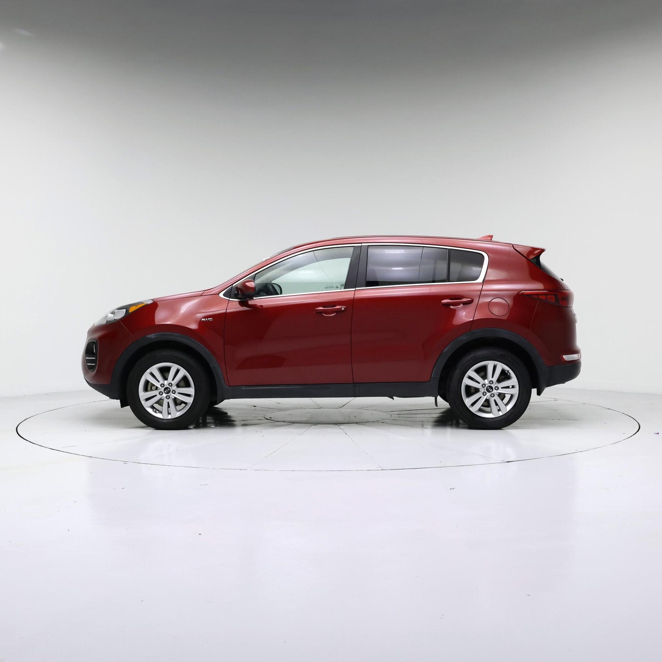 Thumbnail: 2017 Kia Sportage - 3