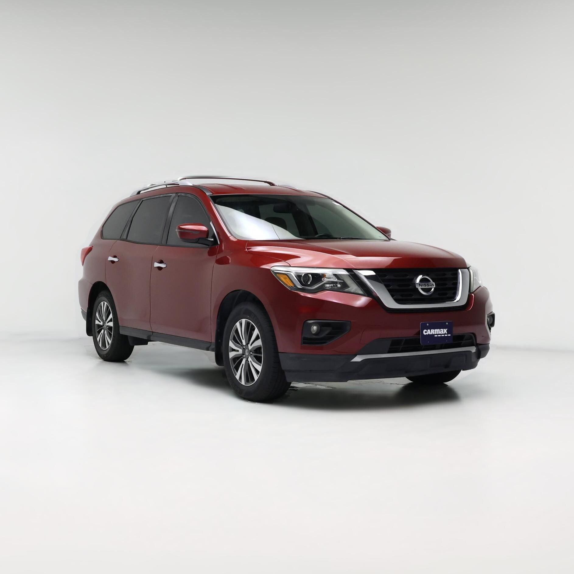 Thumbnail: 2017 Nissan Pathfinder - 1