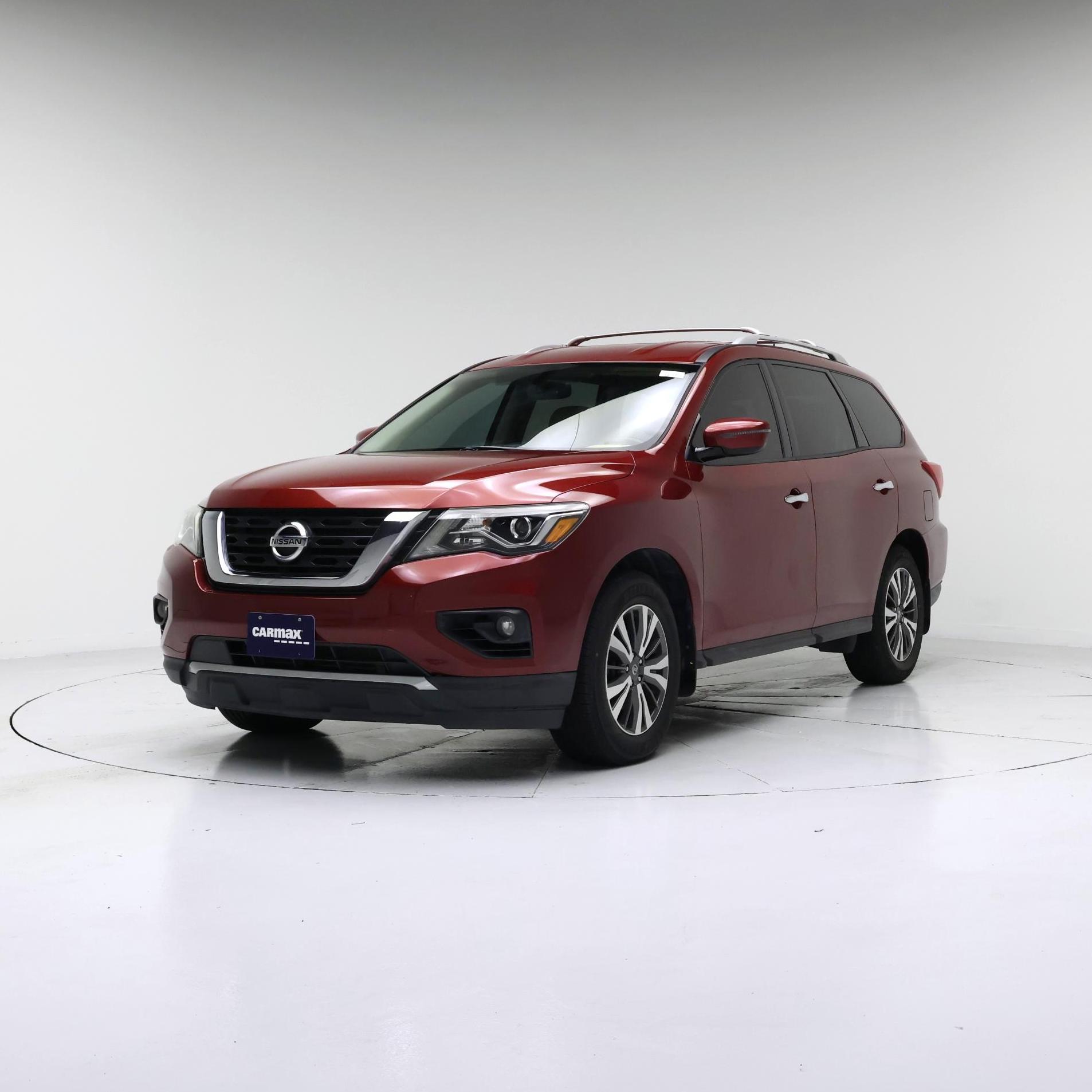 Thumbnail: 2017 Nissan Pathfinder - 4