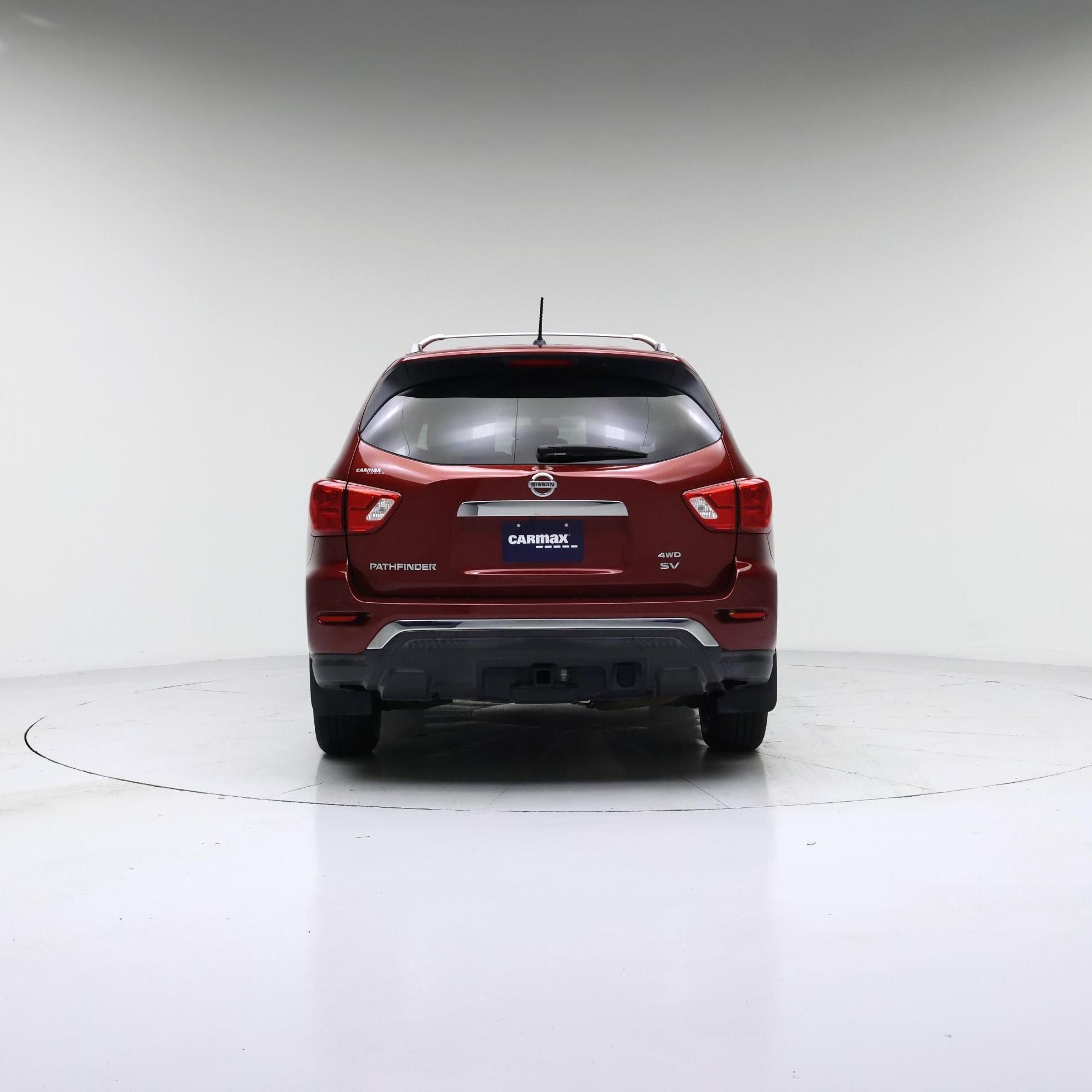 Thumbnail: 2017 Nissan Pathfinder - 6