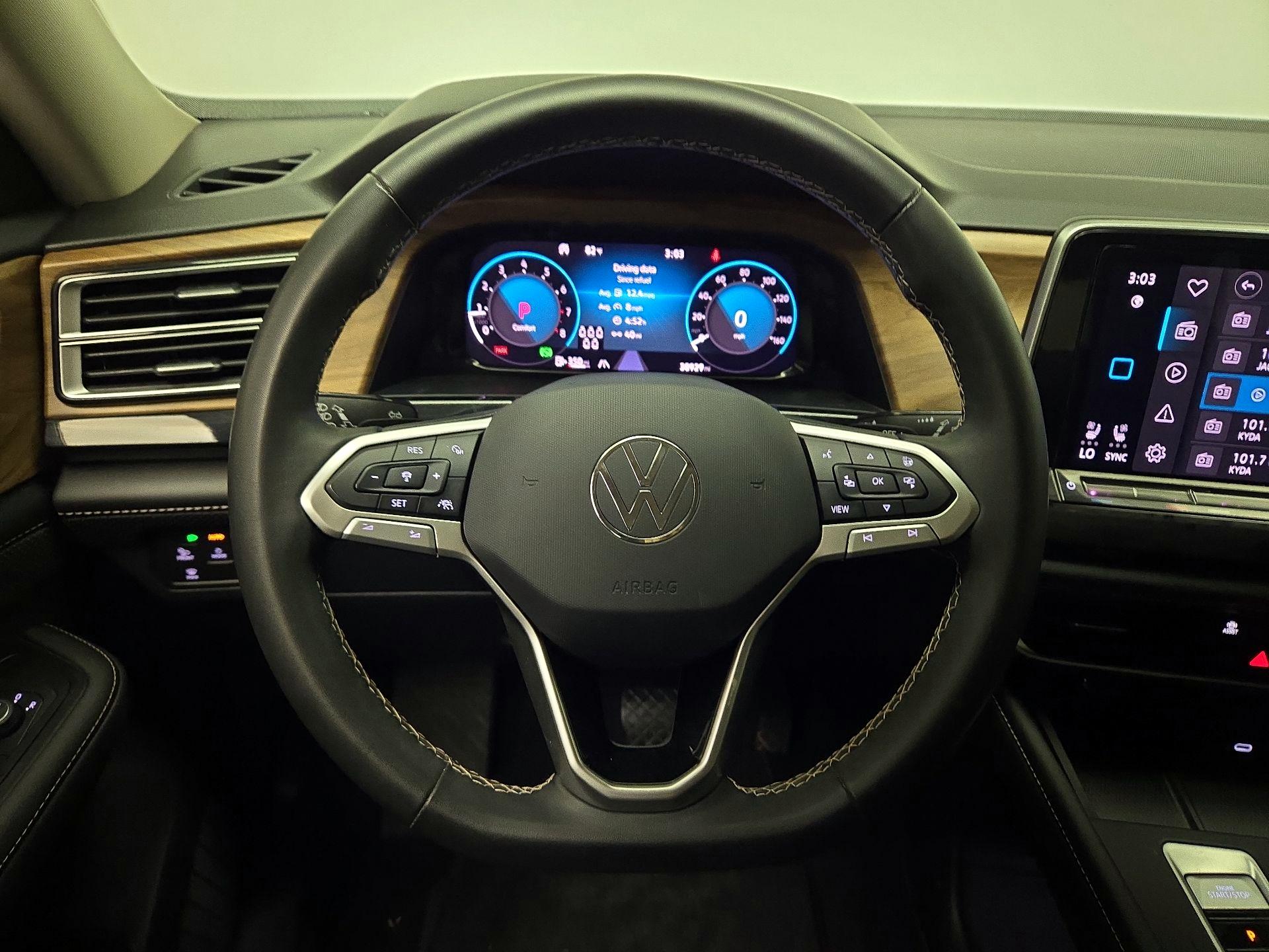 Thumbnail: 2024 Volkswagen Atlas - 10