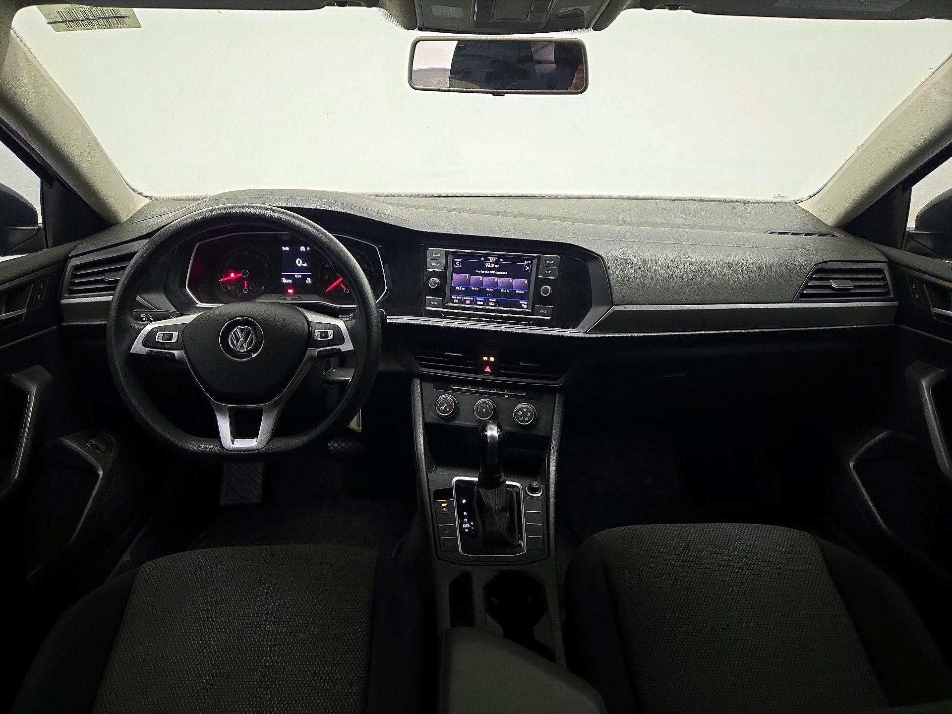 Thumbnail: 2021 Volkswagen Jetta - 9