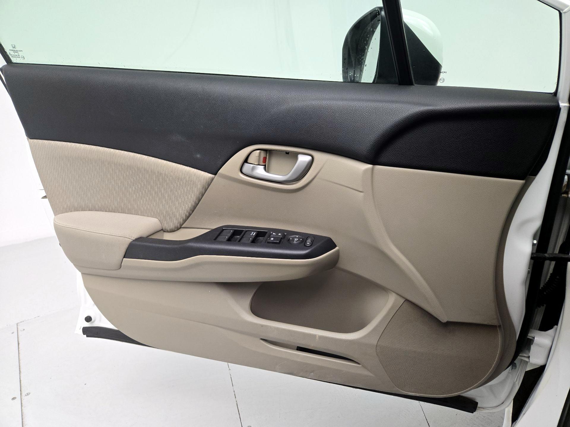 Thumbnail: 2014 Honda Civic - 12