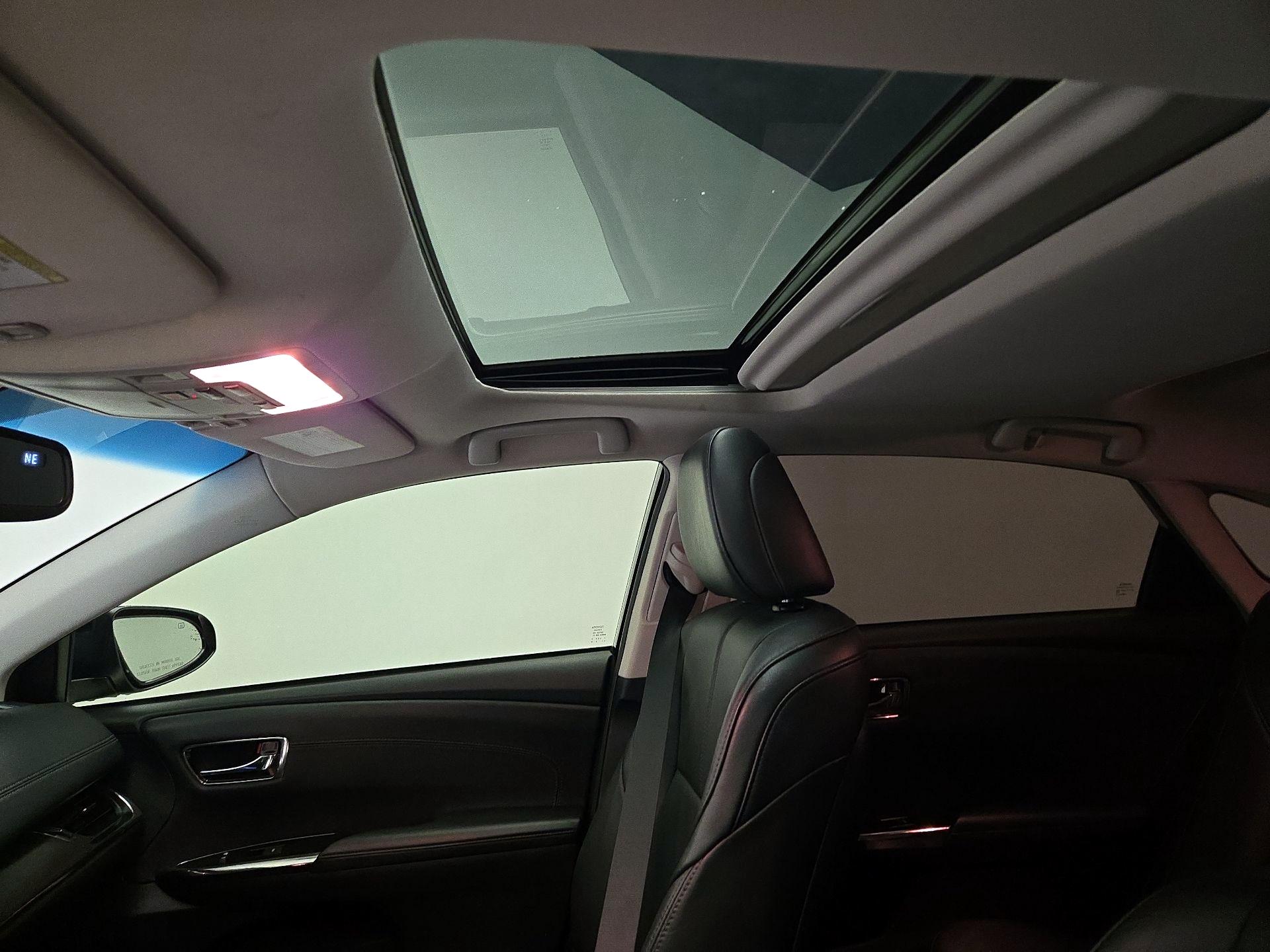 Thumbnail: 2018 Toyota Avalon - 19