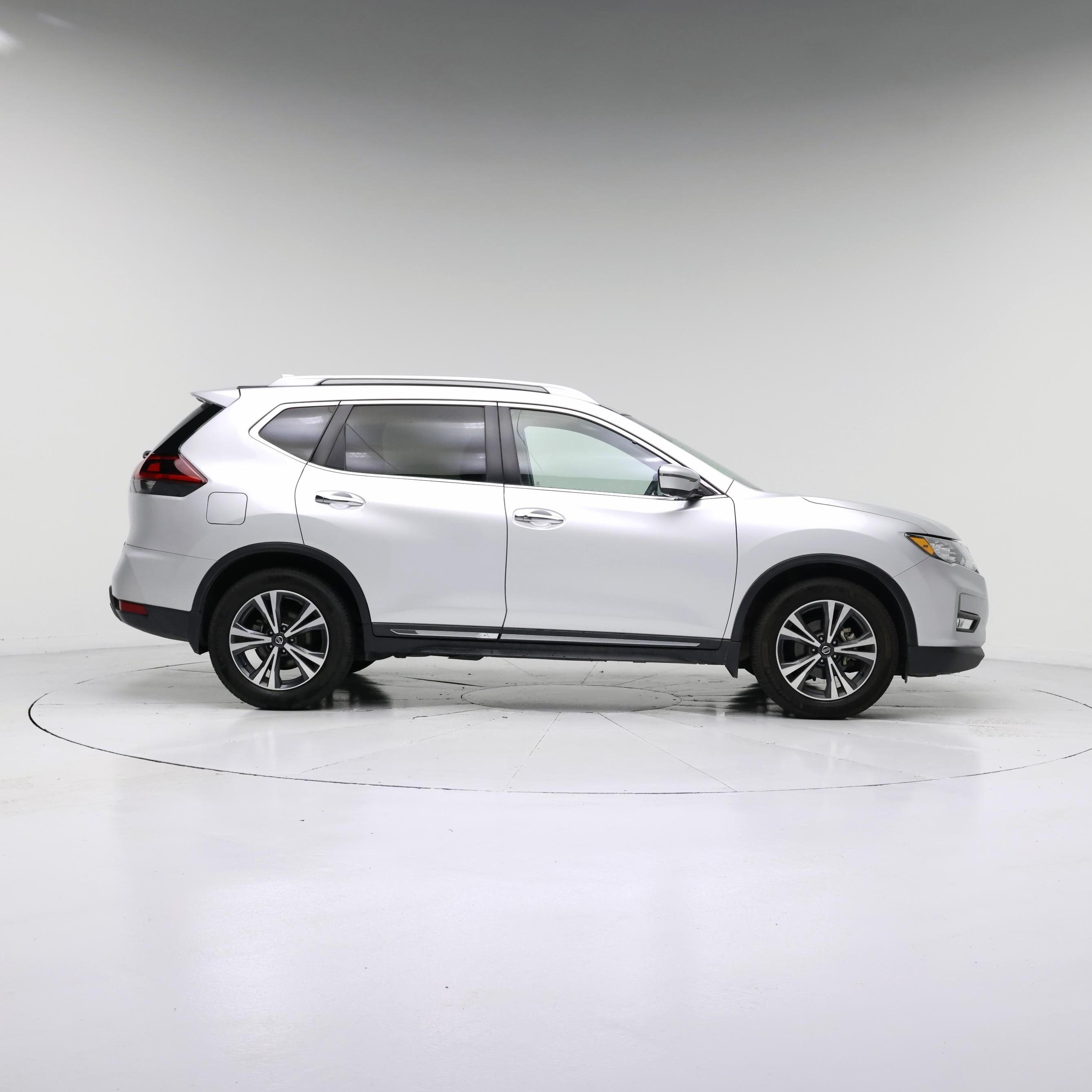 Thumbnail: 2018 Nissan Rogue - 7