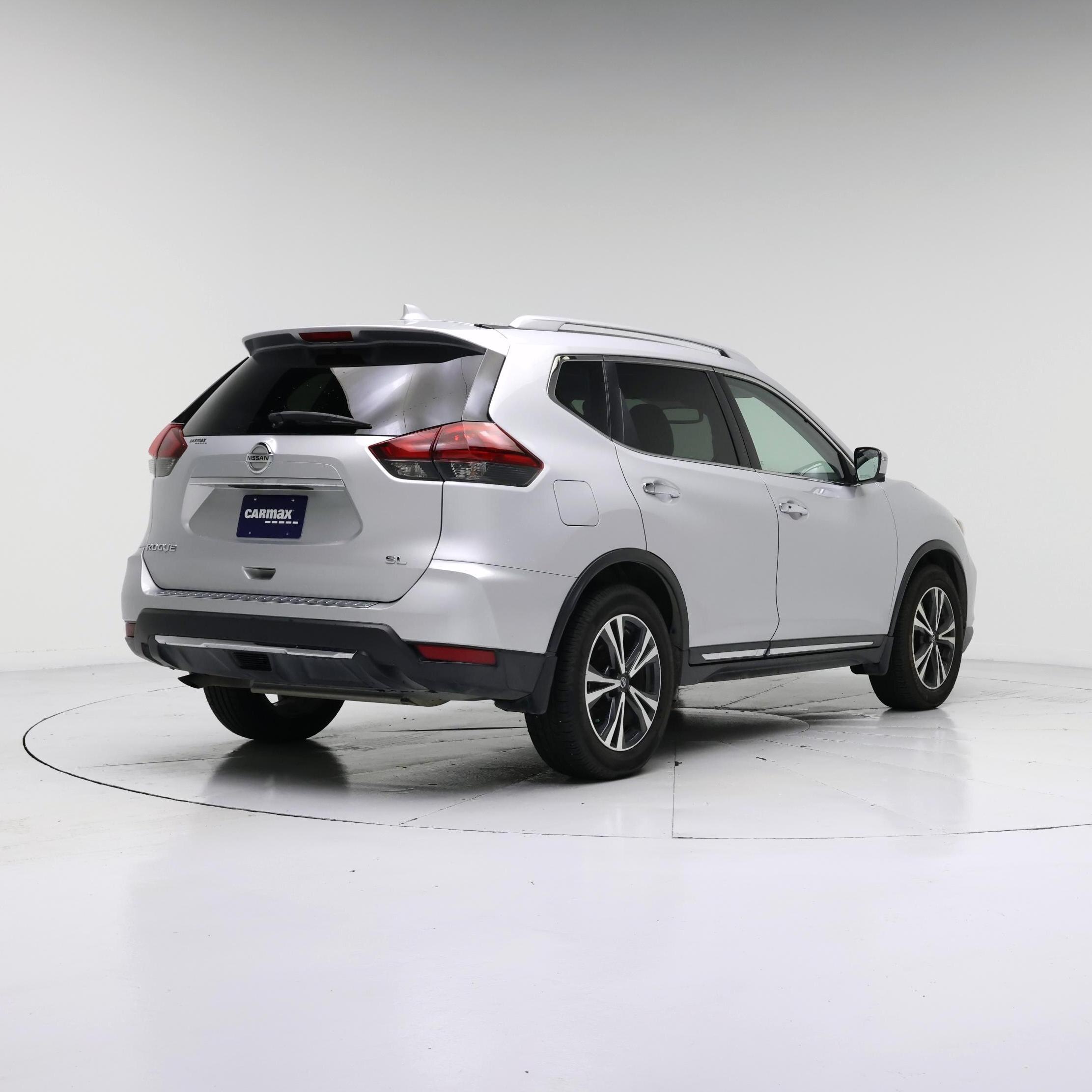Thumbnail: 2018 Nissan Rogue - 8