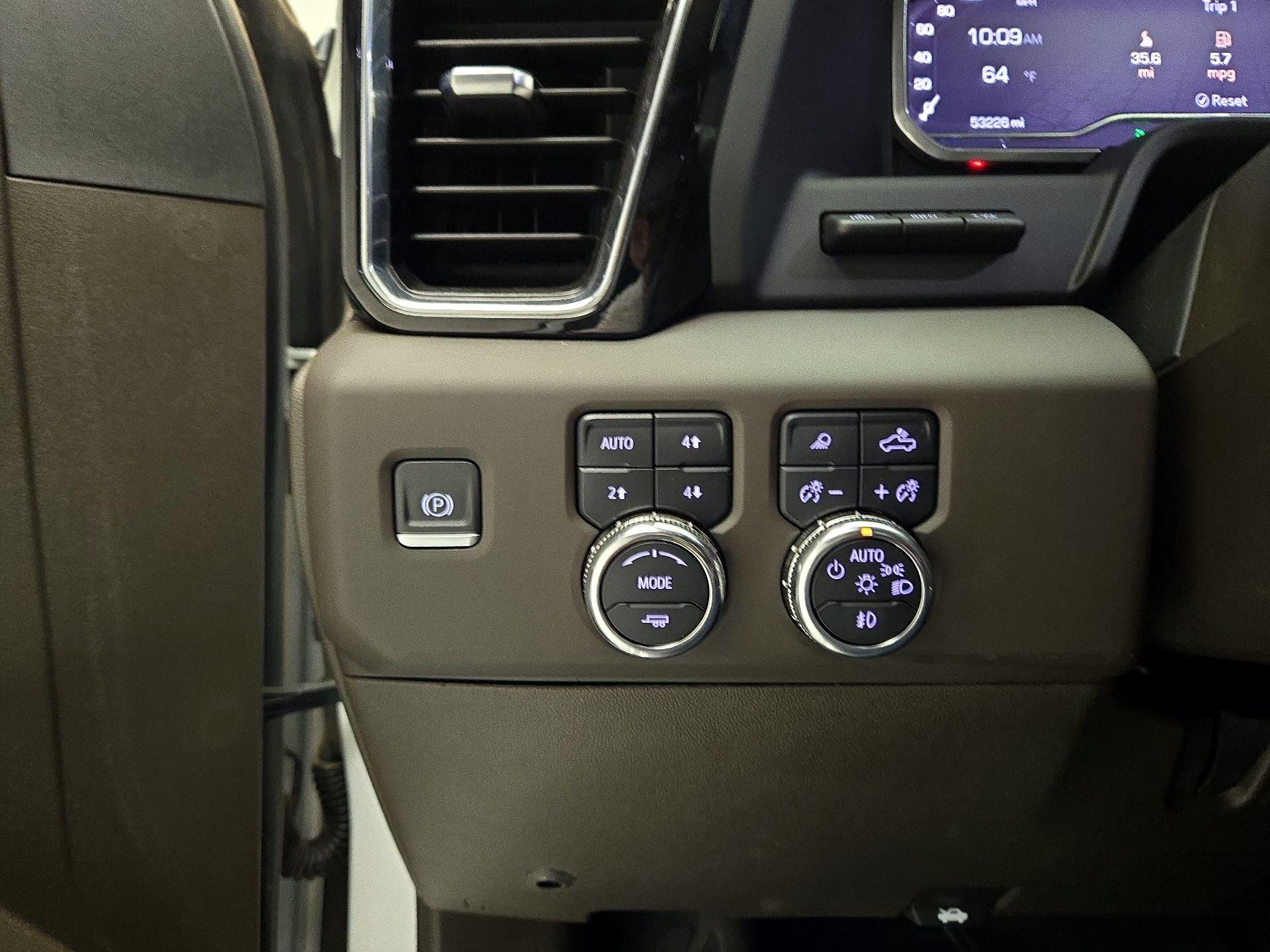 Thumbnail: 2024 GMC Sierra 3500 - 11