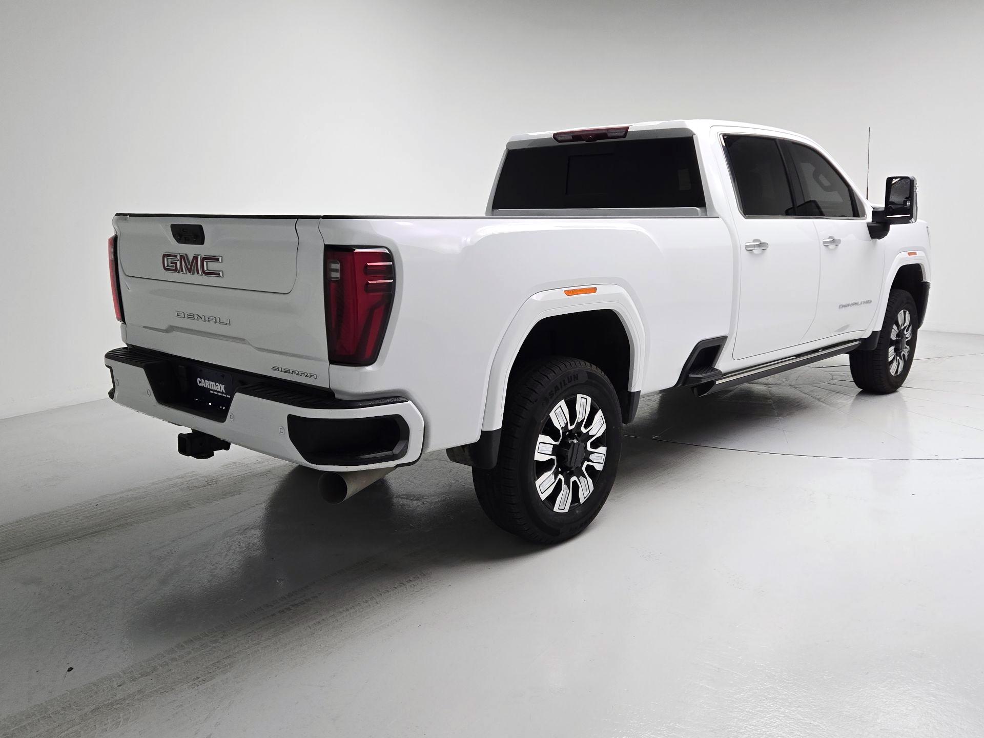 Thumbnail: 2024 GMC Sierra 3500 - 5