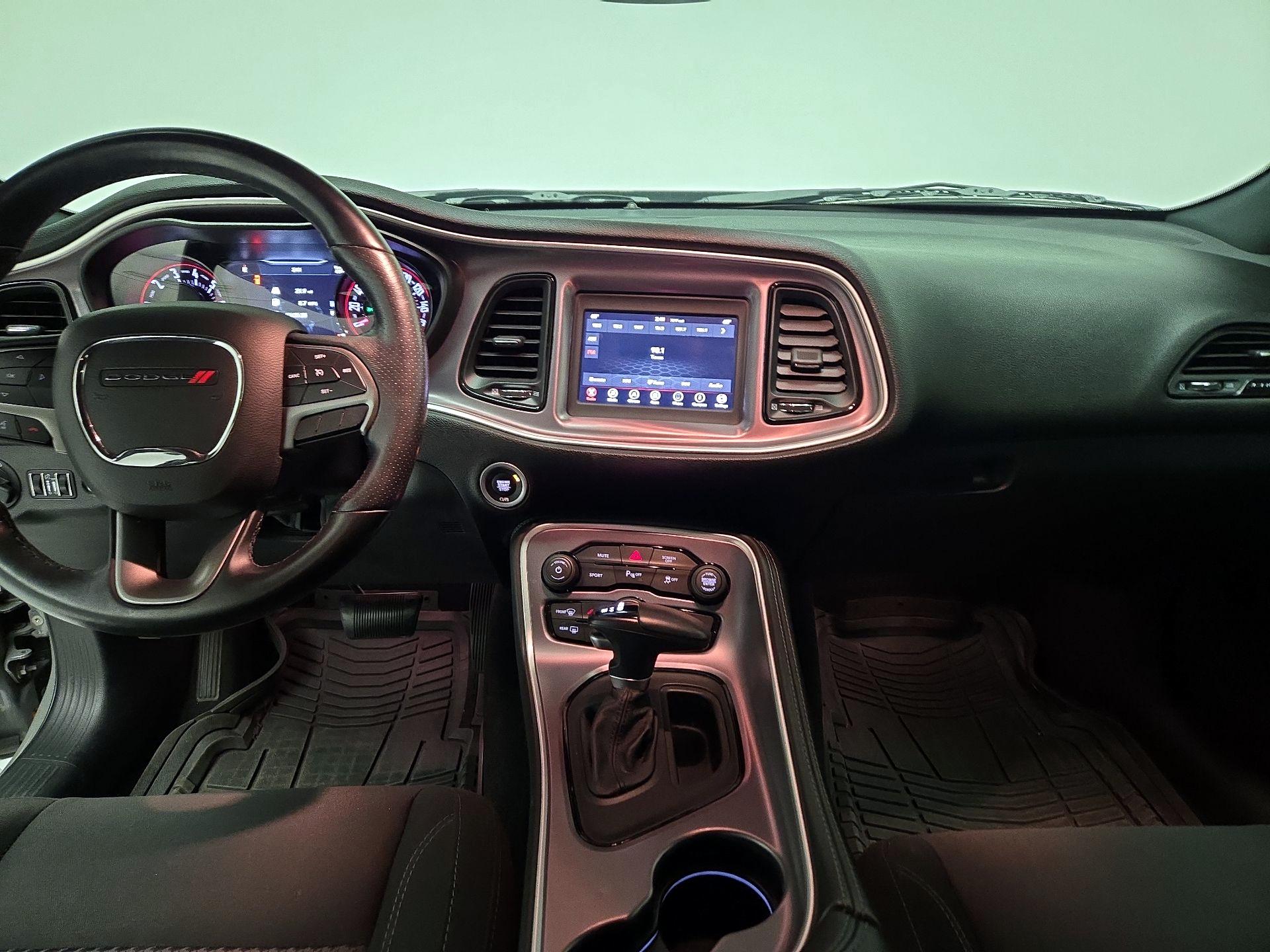 Thumbnail: 2019 Dodge Challenger - 9