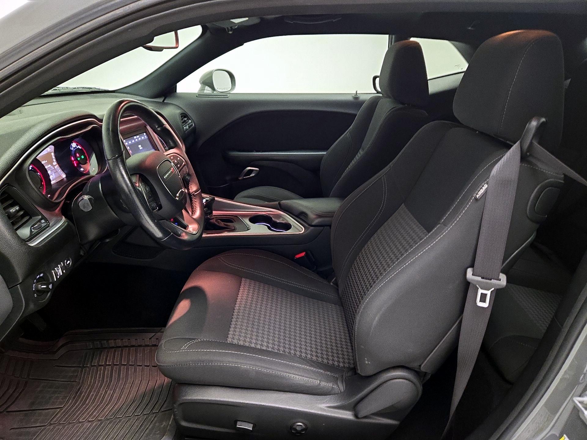 Thumbnail: 2019 Dodge Challenger - 11