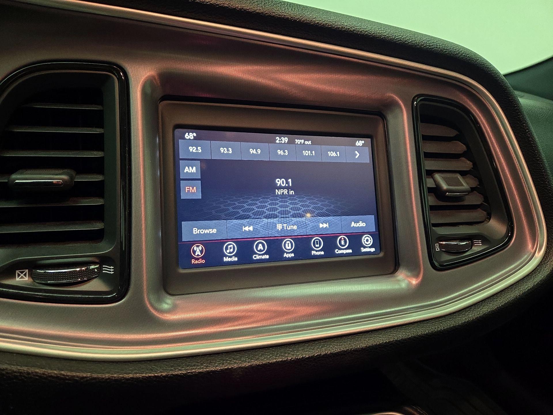 Thumbnail: 2019 Dodge Challenger - 15