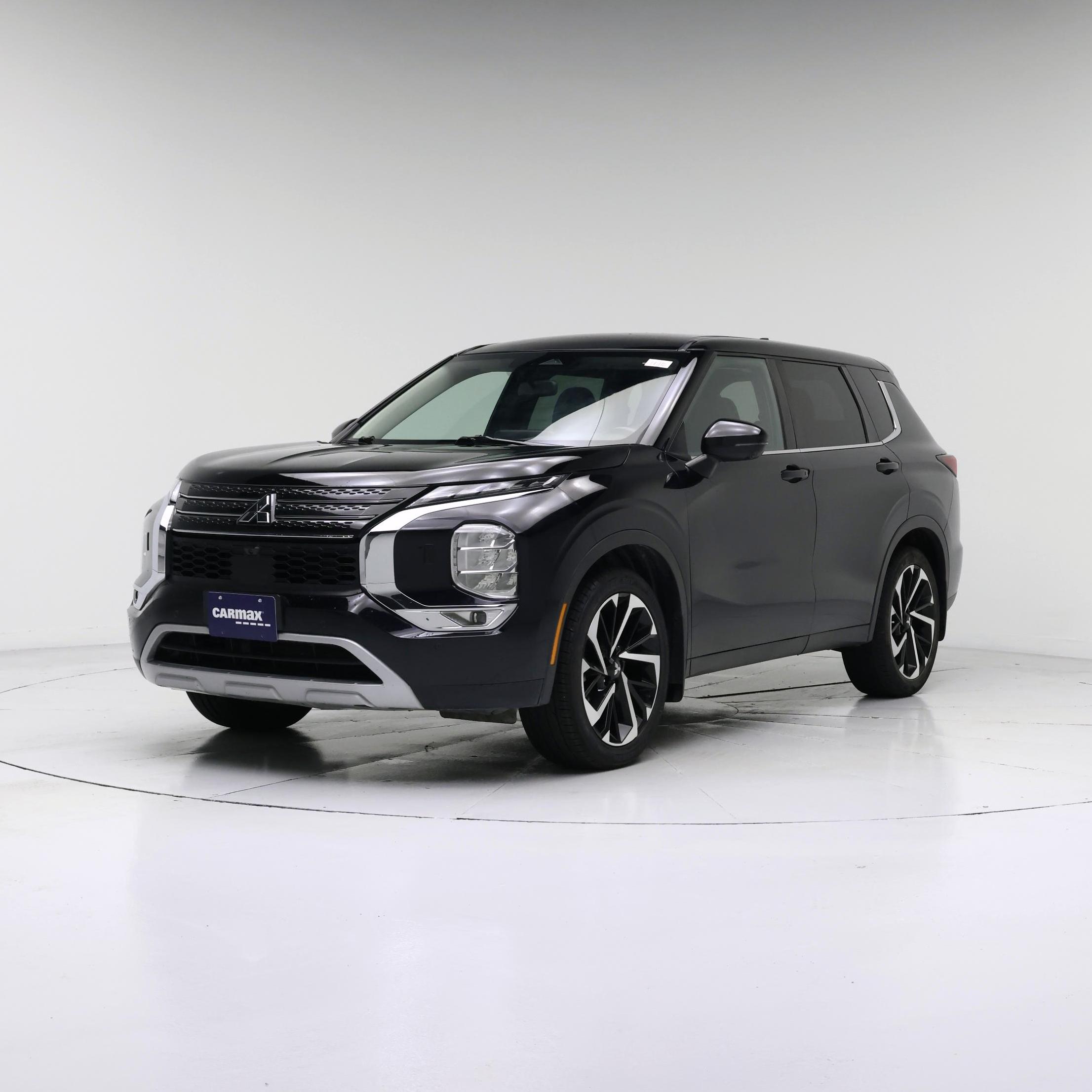 Thumbnail: 2022 Mitsubishi Outlander - 4