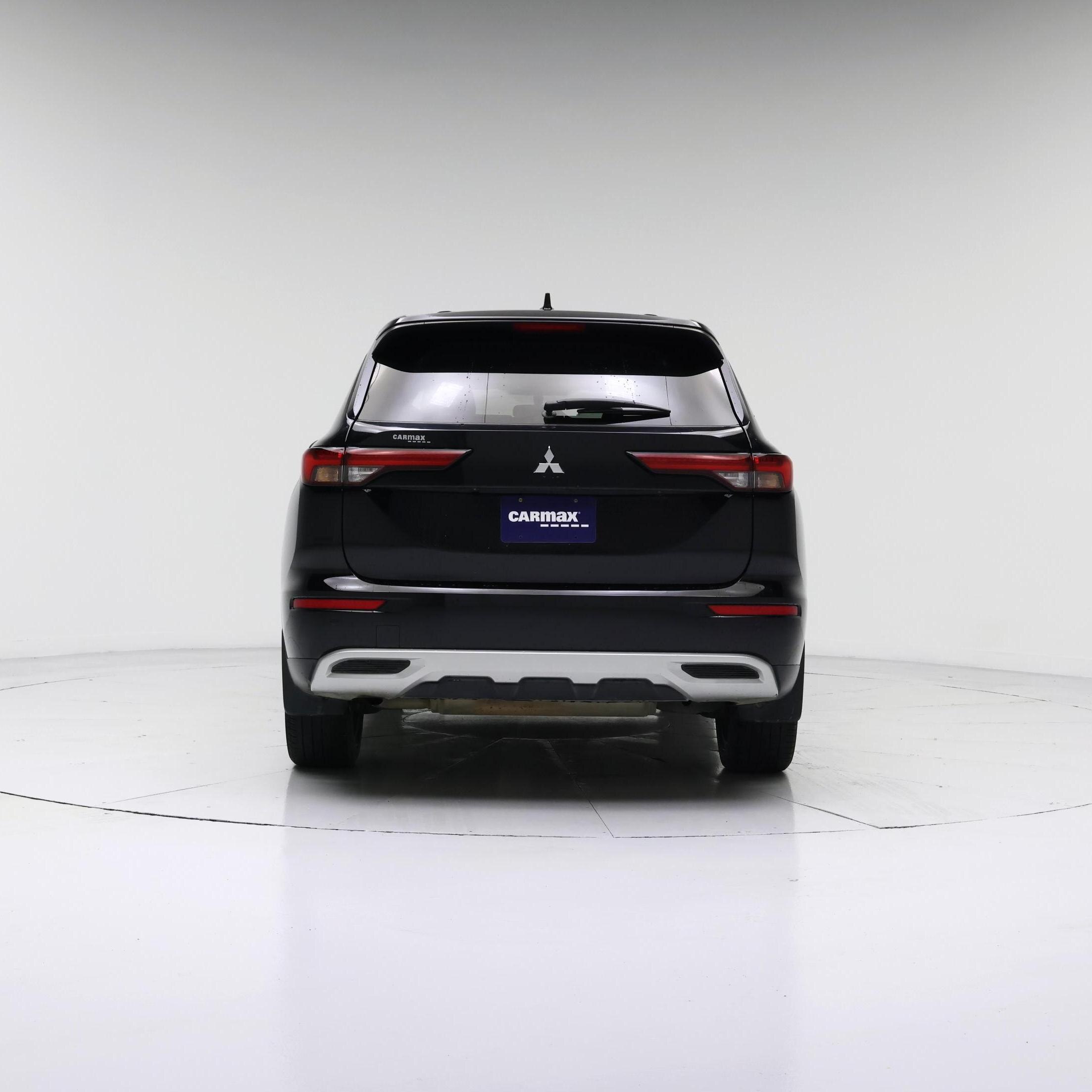 Thumbnail: 2022 Mitsubishi Outlander - 6