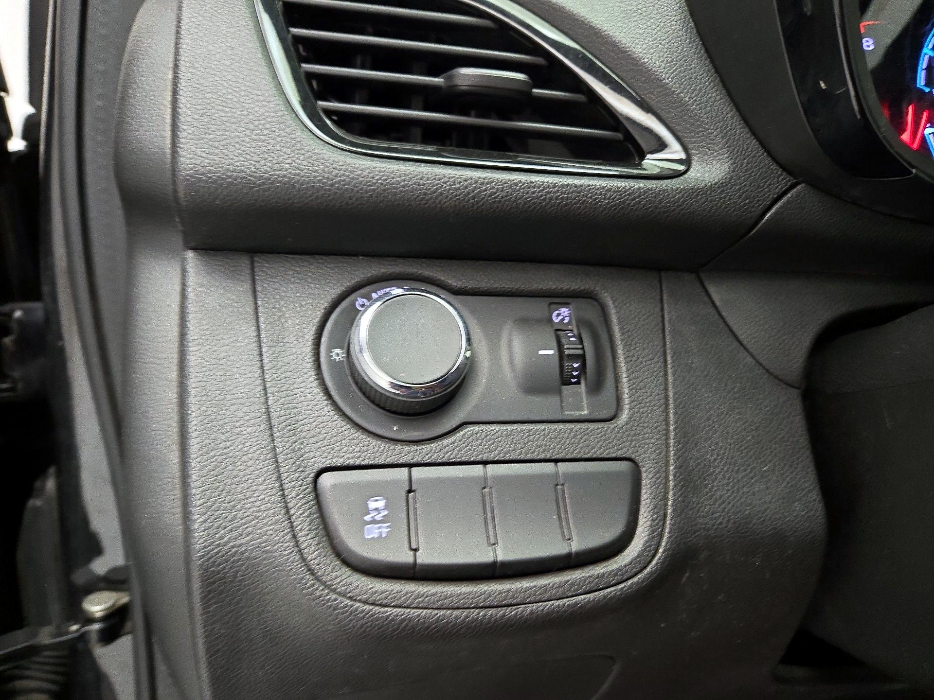 Thumbnail: 2016 Chevrolet Spark - 13