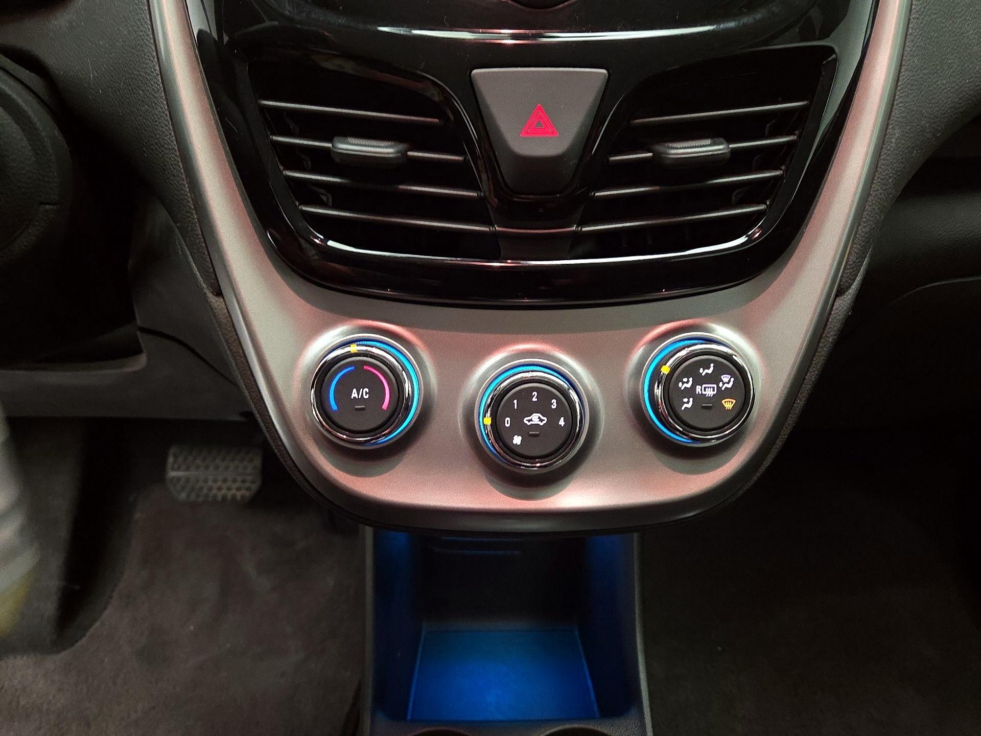 Thumbnail: 2016 Chevrolet Spark - 16