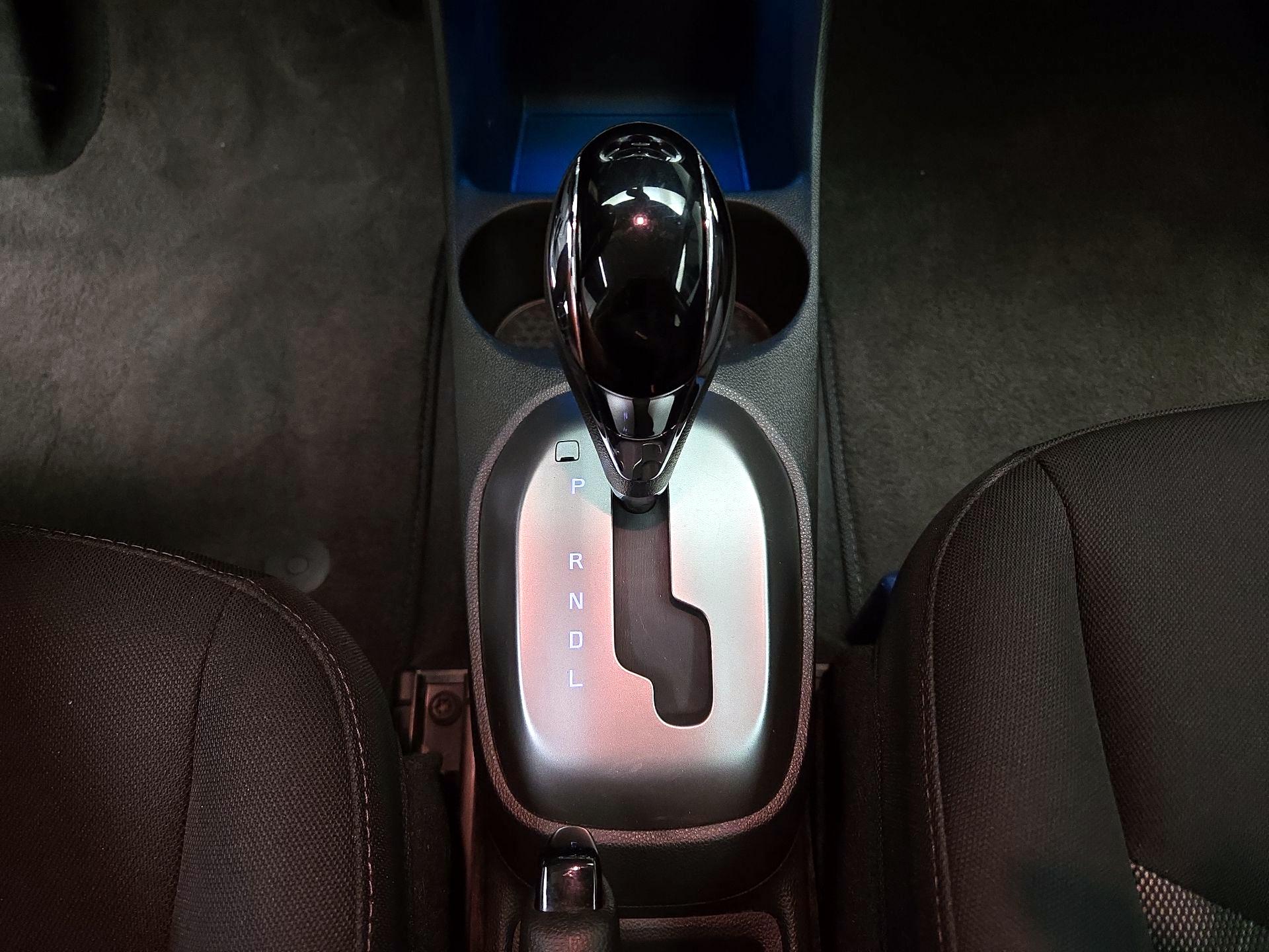 Thumbnail: 2016 Chevrolet Spark - 17