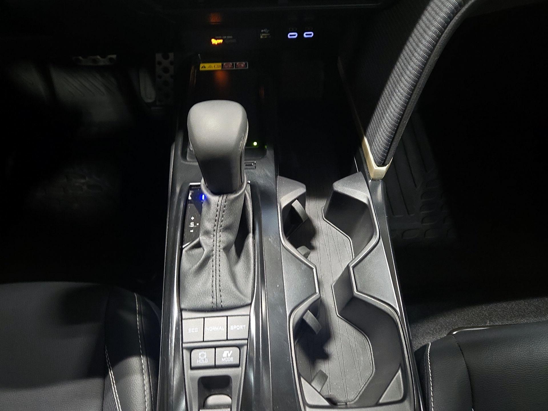 Thumbnail: 2025 Toyota Camry - 17