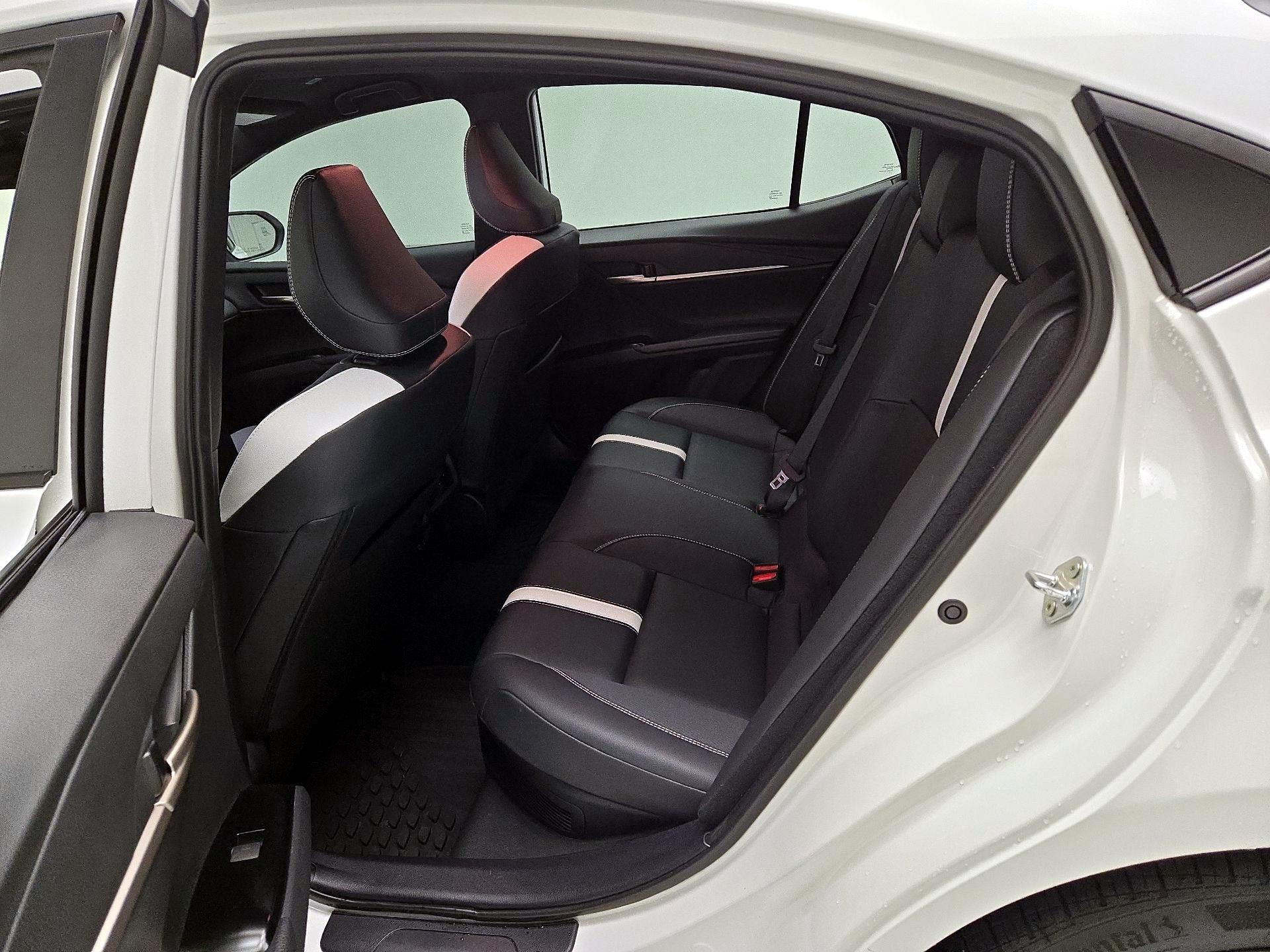 Thumbnail: 2025 Toyota Camry - 19