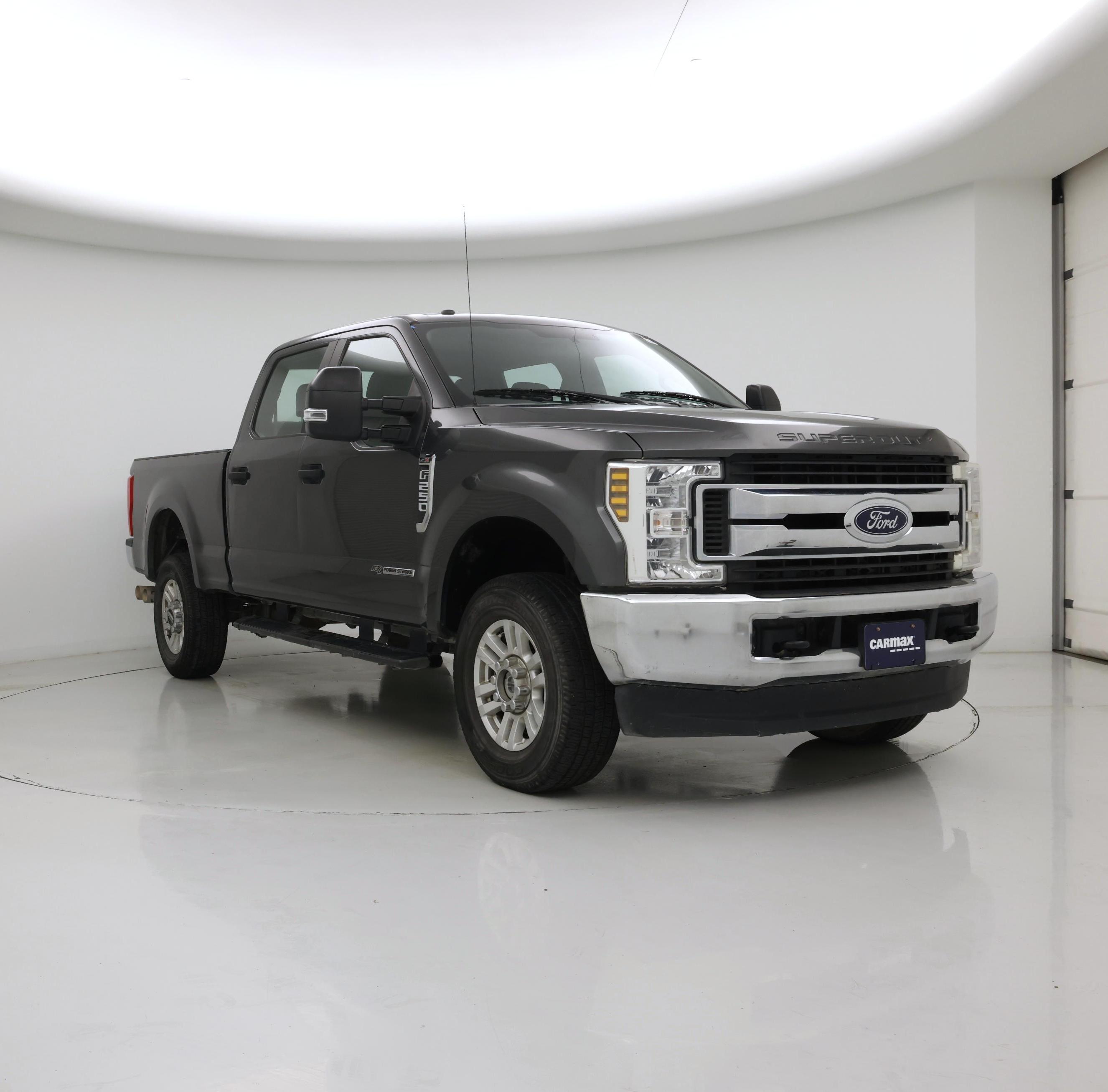 Gray 2018 Ford F-250 Super Duty XL Crew Cab 4WD Pickup Truck Four-Wheel Drive Automatic