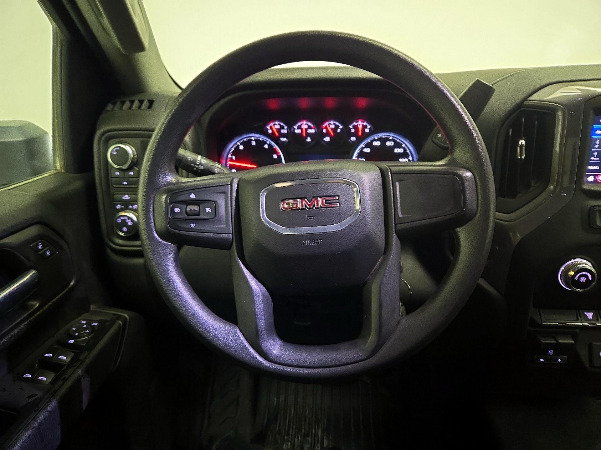 Thumbnail: 2023 GMC Sierra 3500 - 10