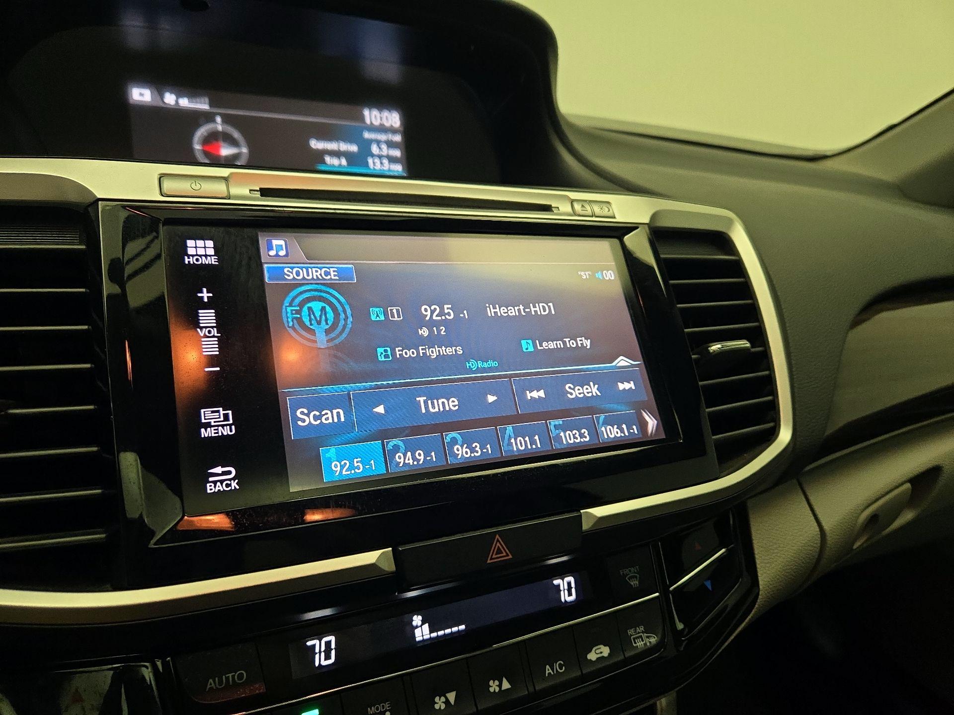 Thumbnail: 2017 Honda Accord - 15