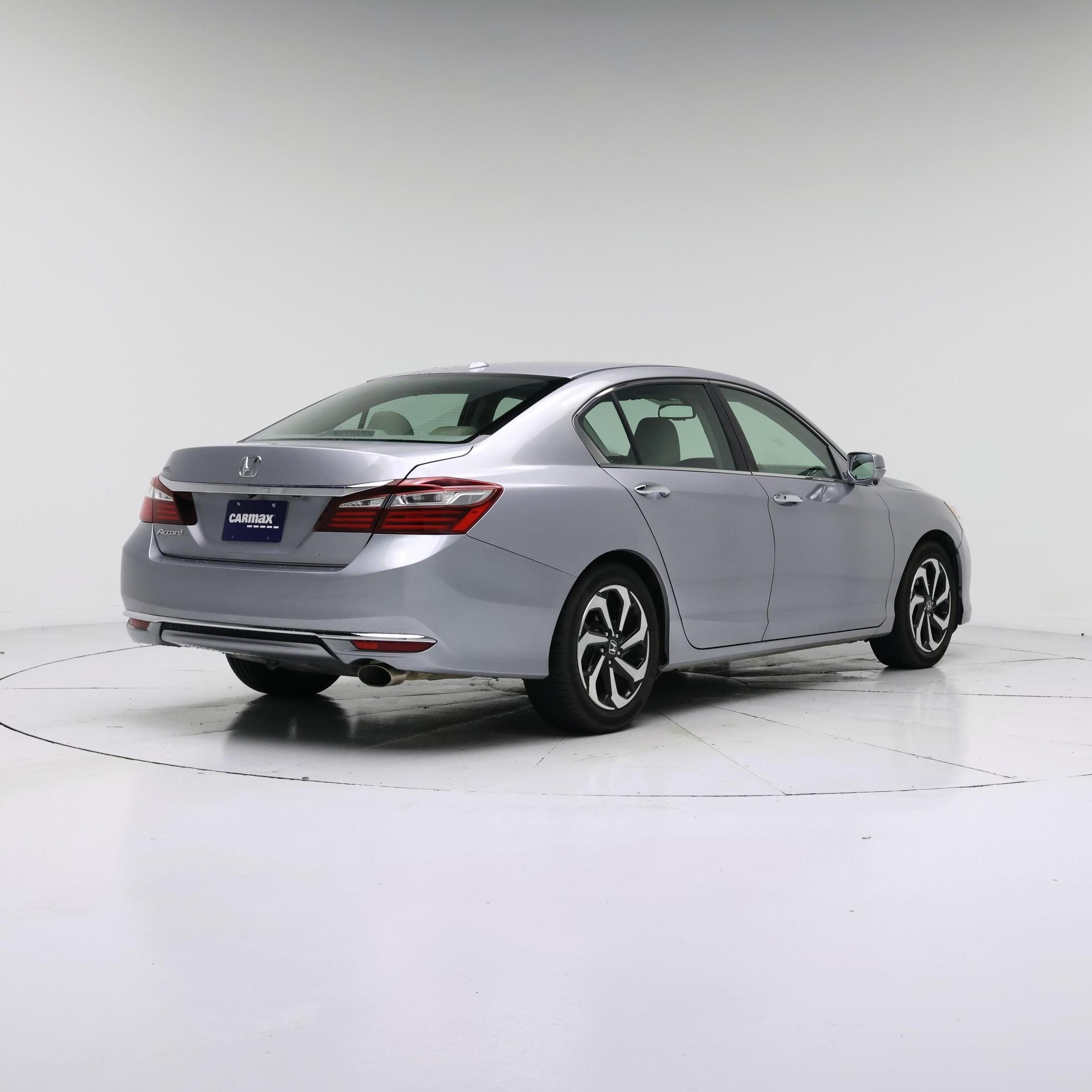 Thumbnail: 2017 Honda Accord - 8