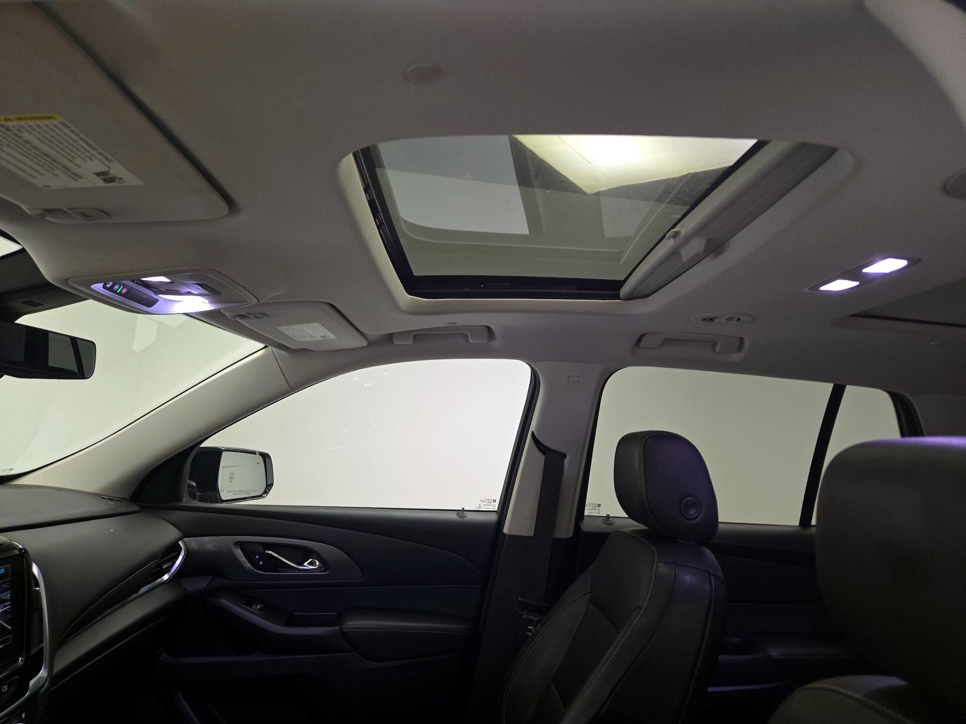 Thumbnail: 2019 Chevrolet Traverse - 19