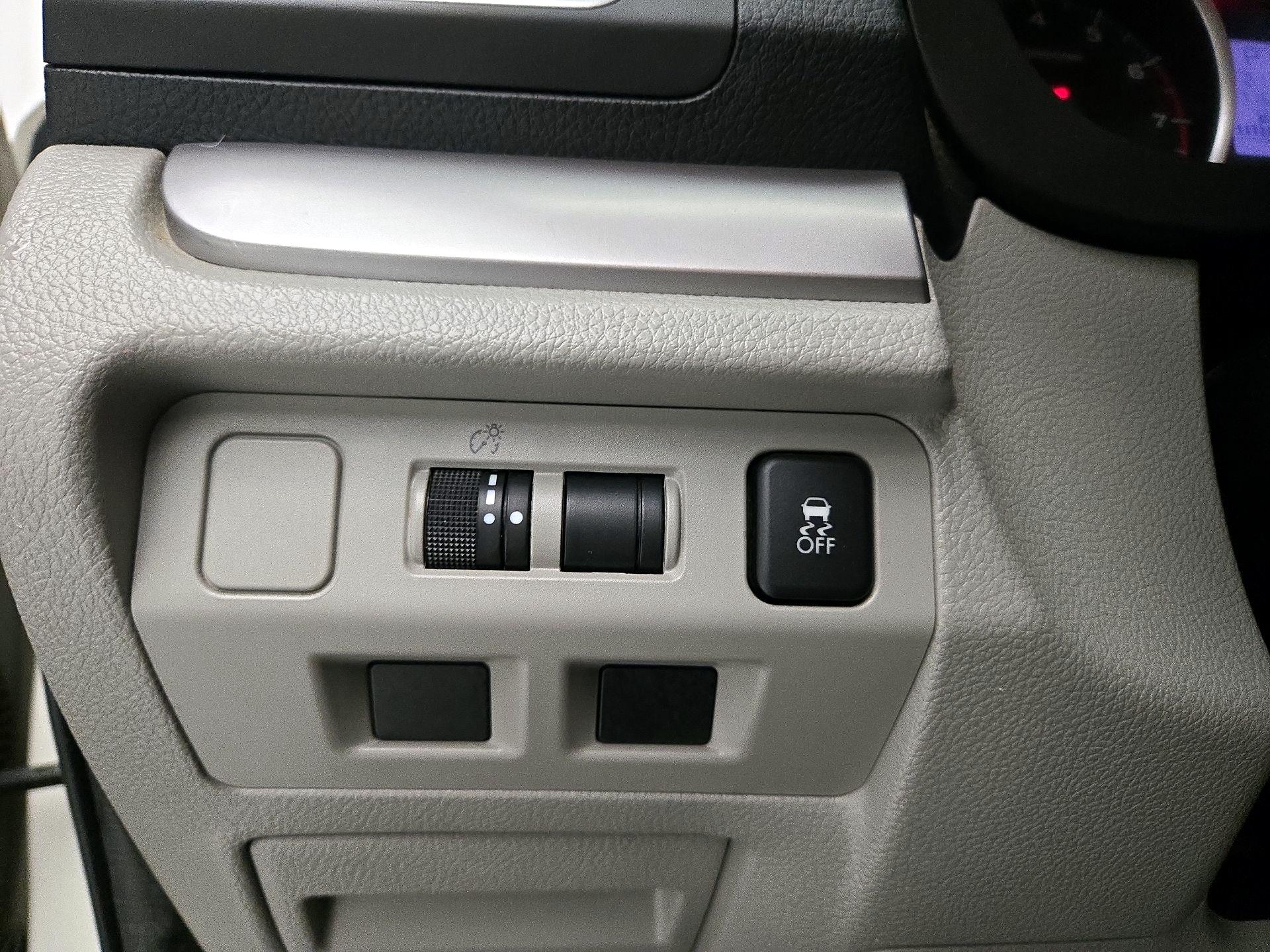 Thumbnail: 2016 Subaru Forester - 13