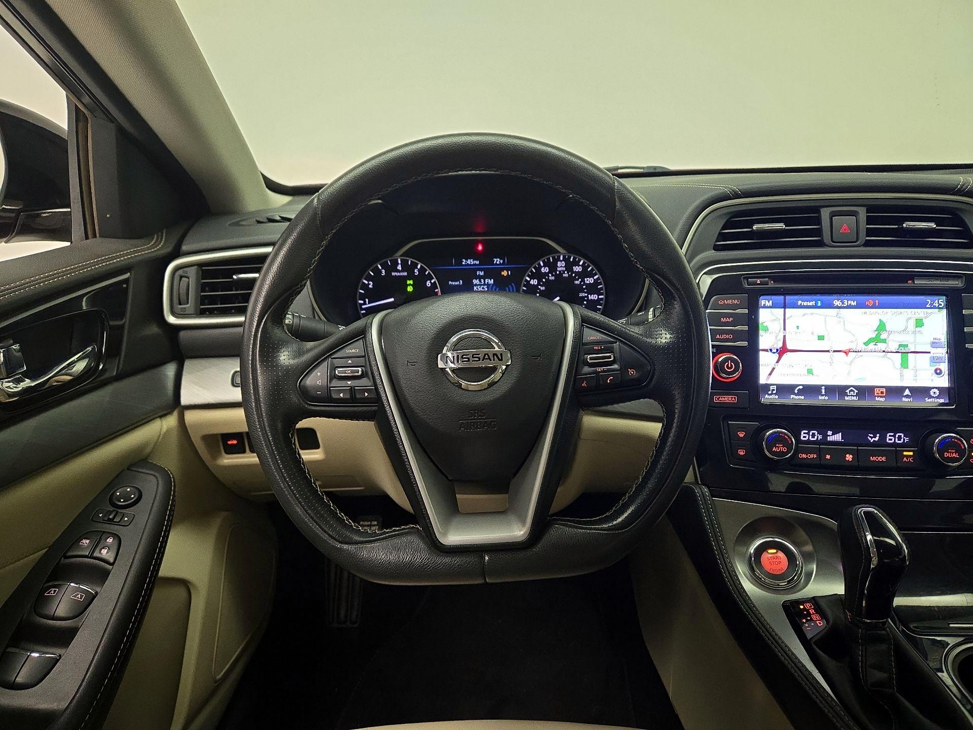 Thumbnail: 2017 Nissan Maxima - 10