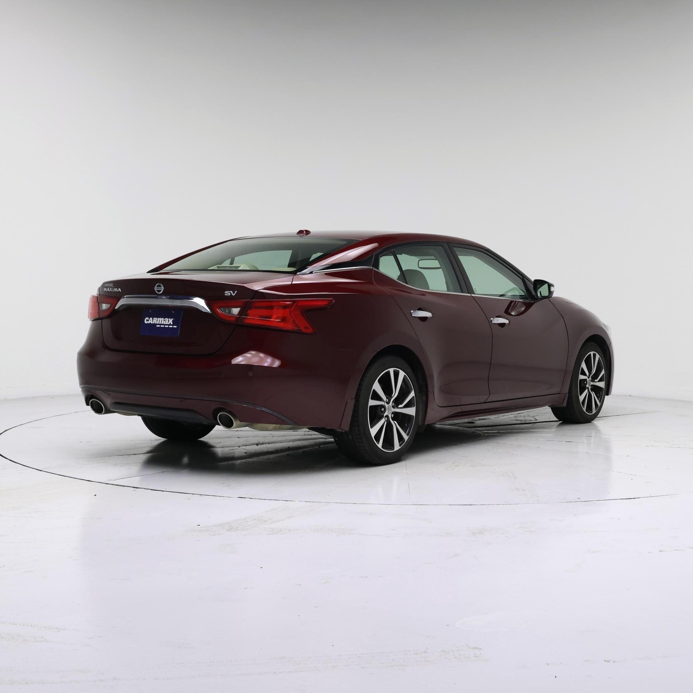 Thumbnail: 2017 Nissan Maxima - 8